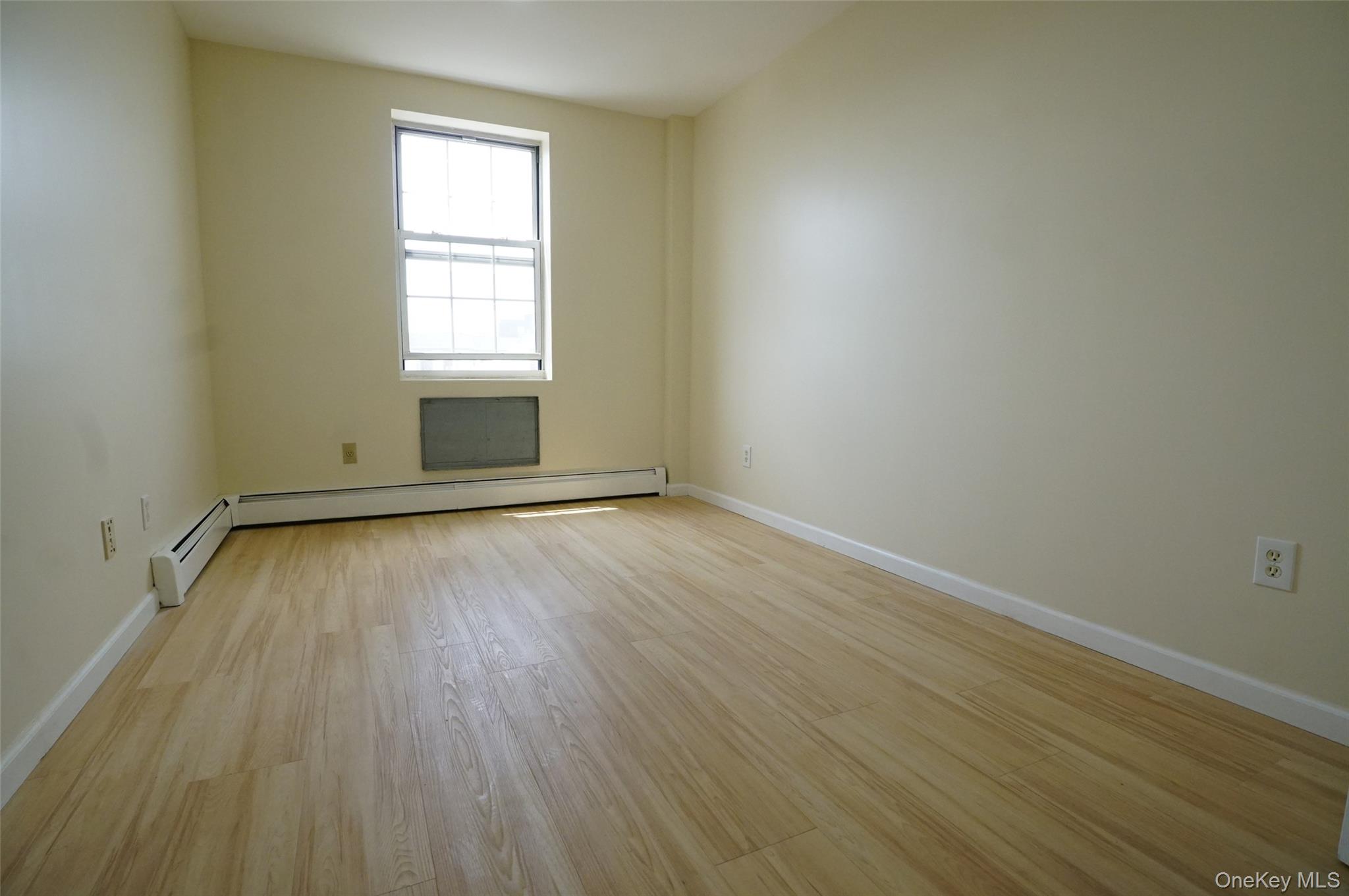 41-35 67th Street 6b Property Photo 12