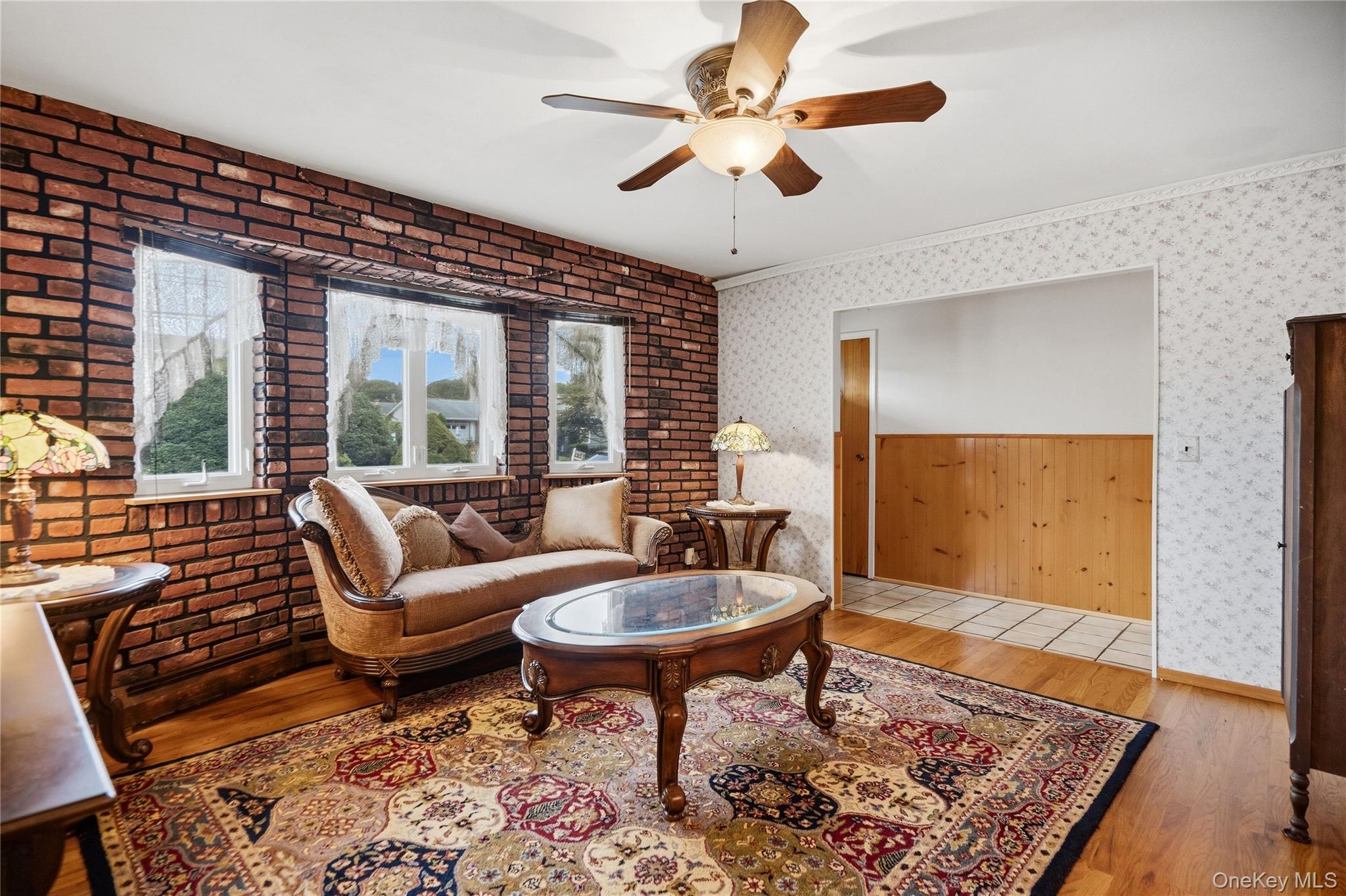 59 Ronkonkoma Boulevard Property Photo 6