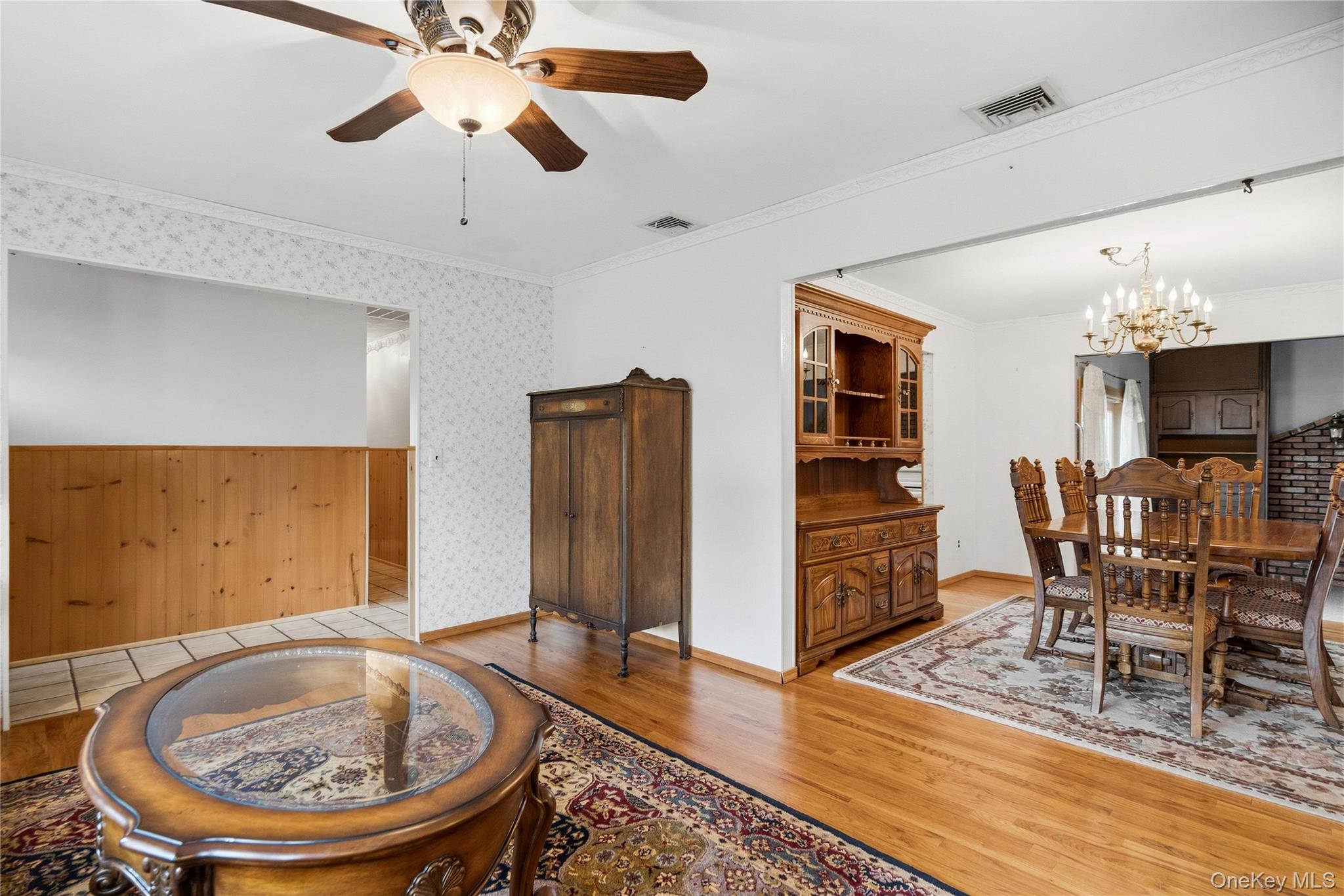 59 Ronkonkoma Boulevard Property Photo 7
