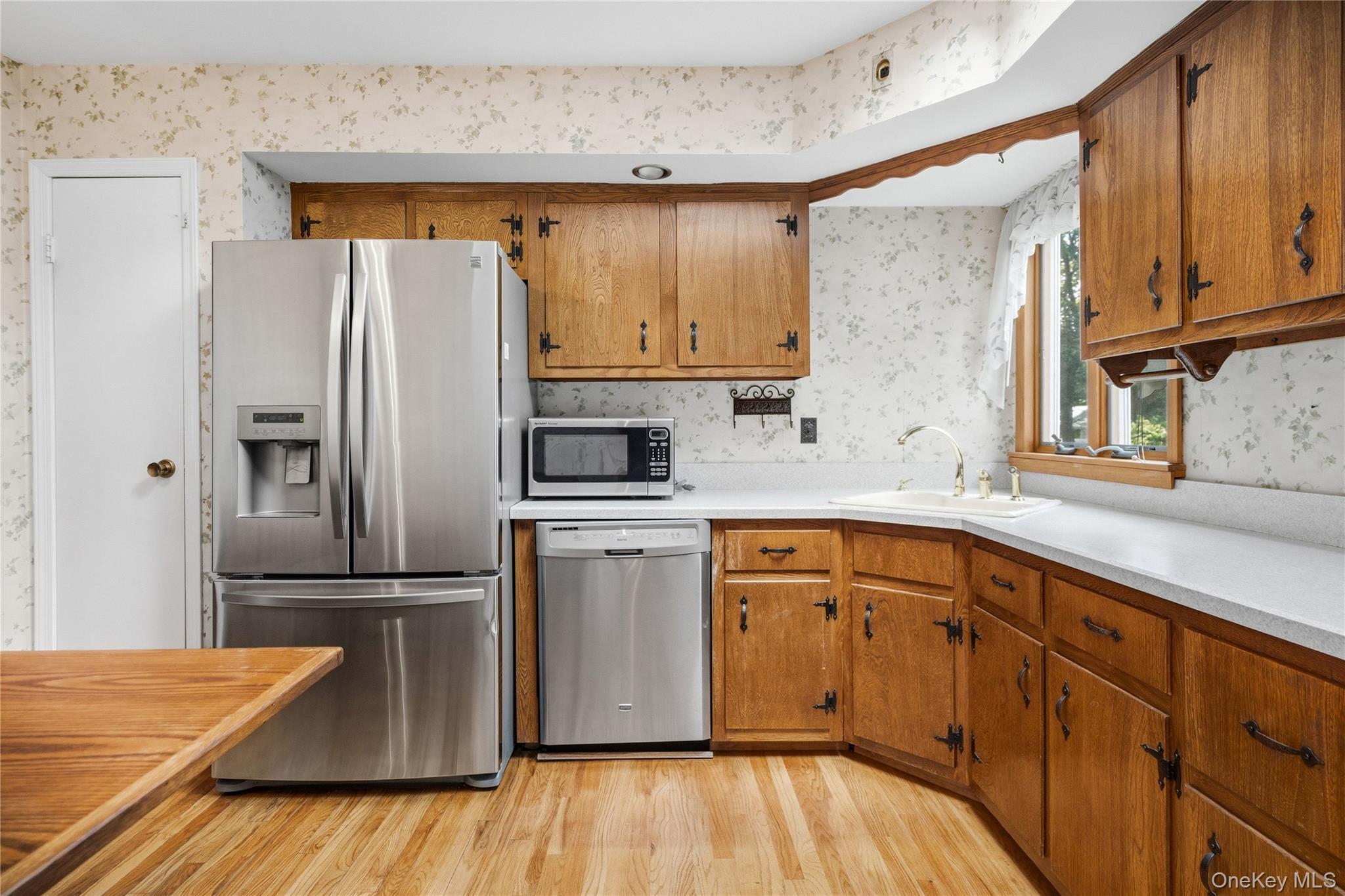 59 Ronkonkoma Boulevard Property Photo 16