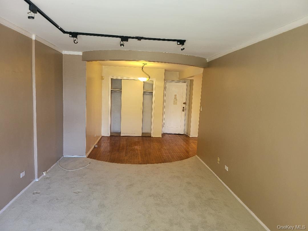 87-56 Francis Lewis Boulevard B62 Property Photo 4