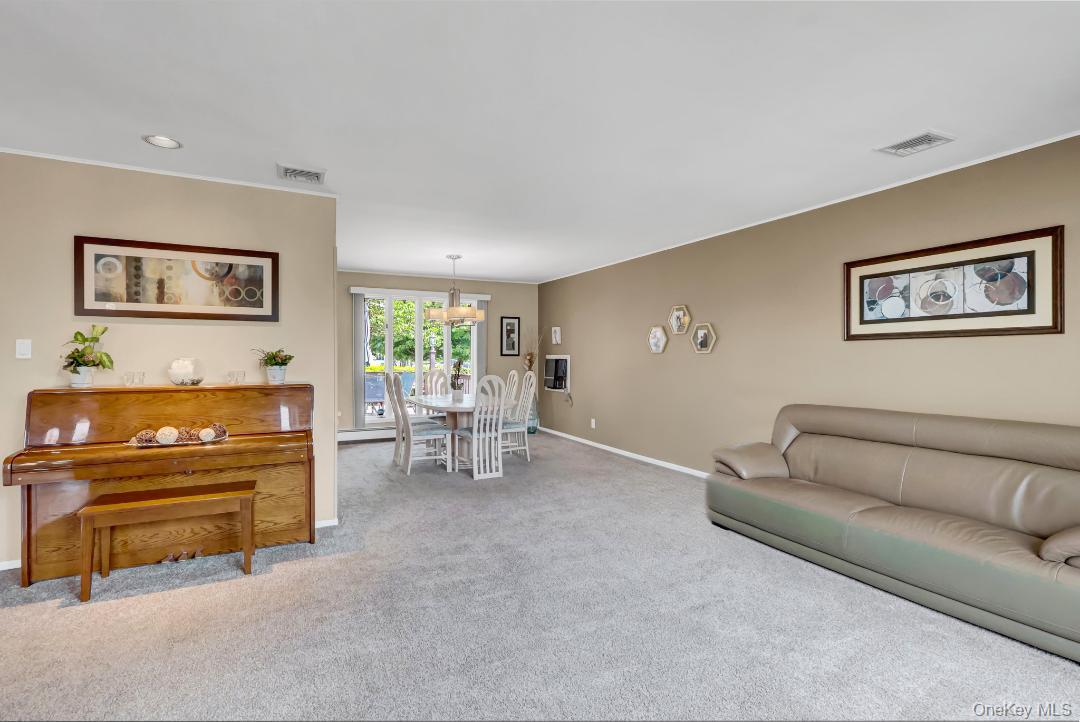 3987 Bayberry Lane Property Photo 12