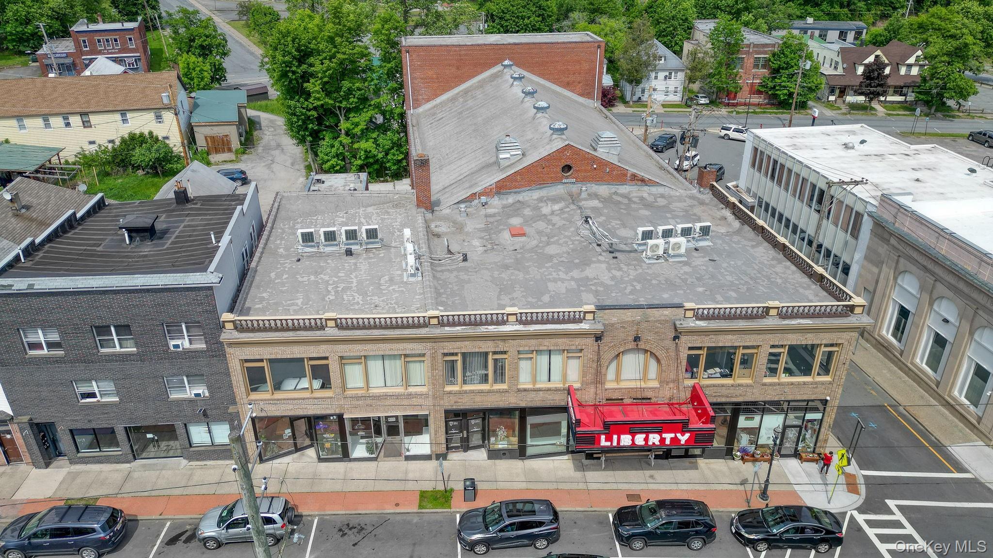 31 S Main Street Property Photo 3