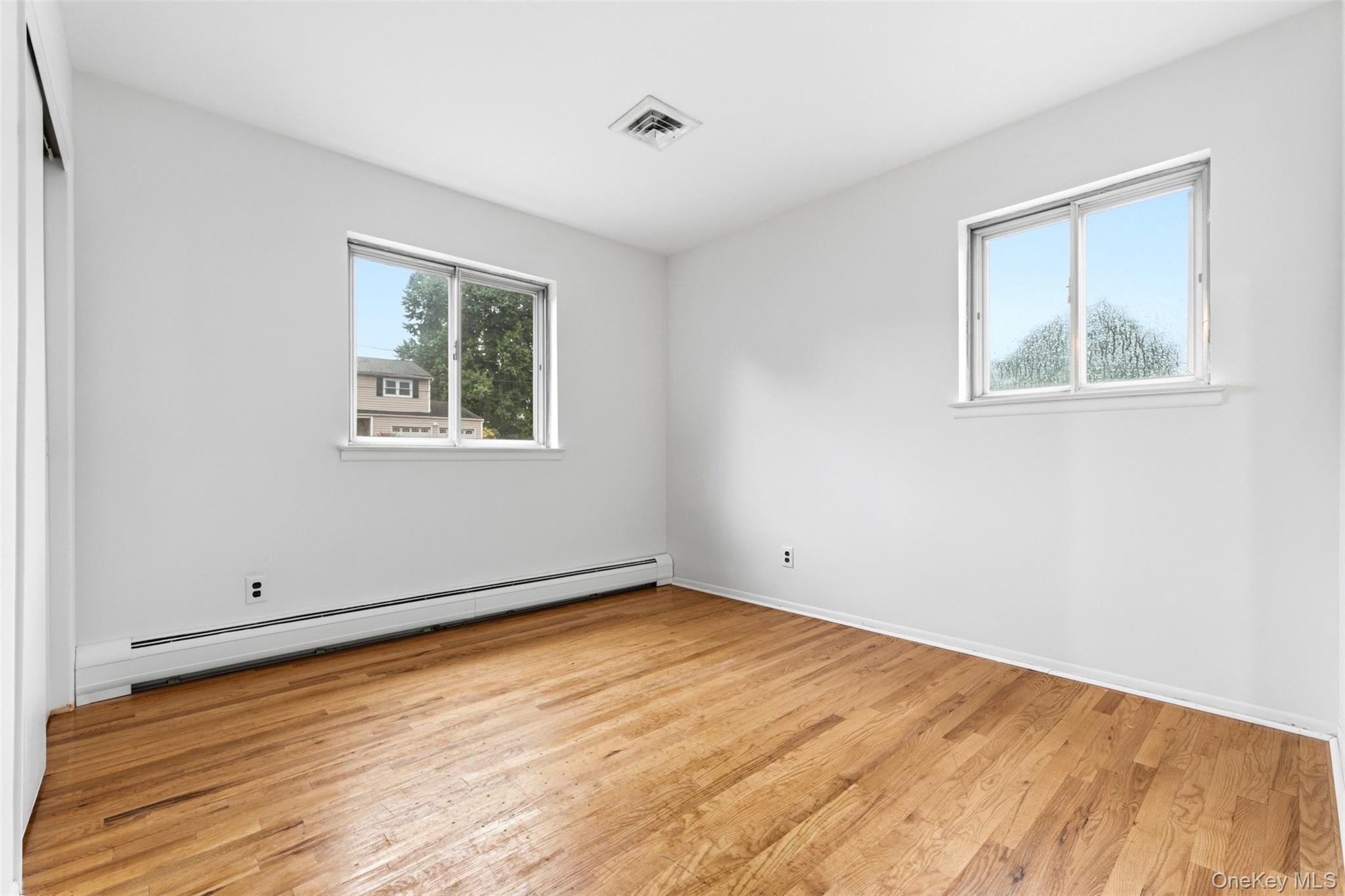 223 Newport Avenue Property Photo 13