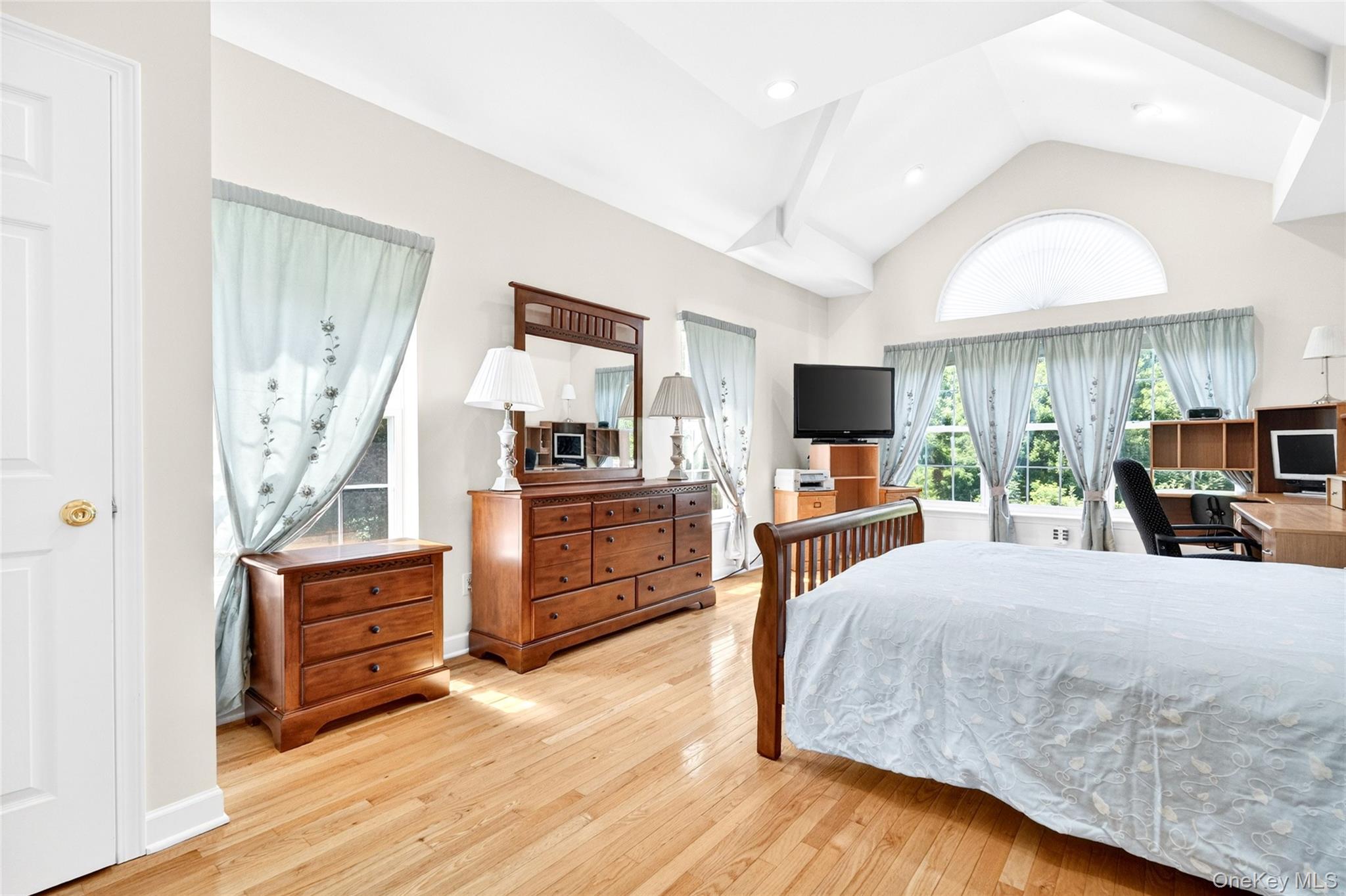 19 Ash Road Property Photo 25