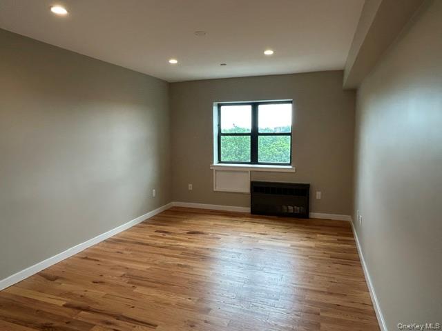 671 Bronx River Road 6g Property Photo 6