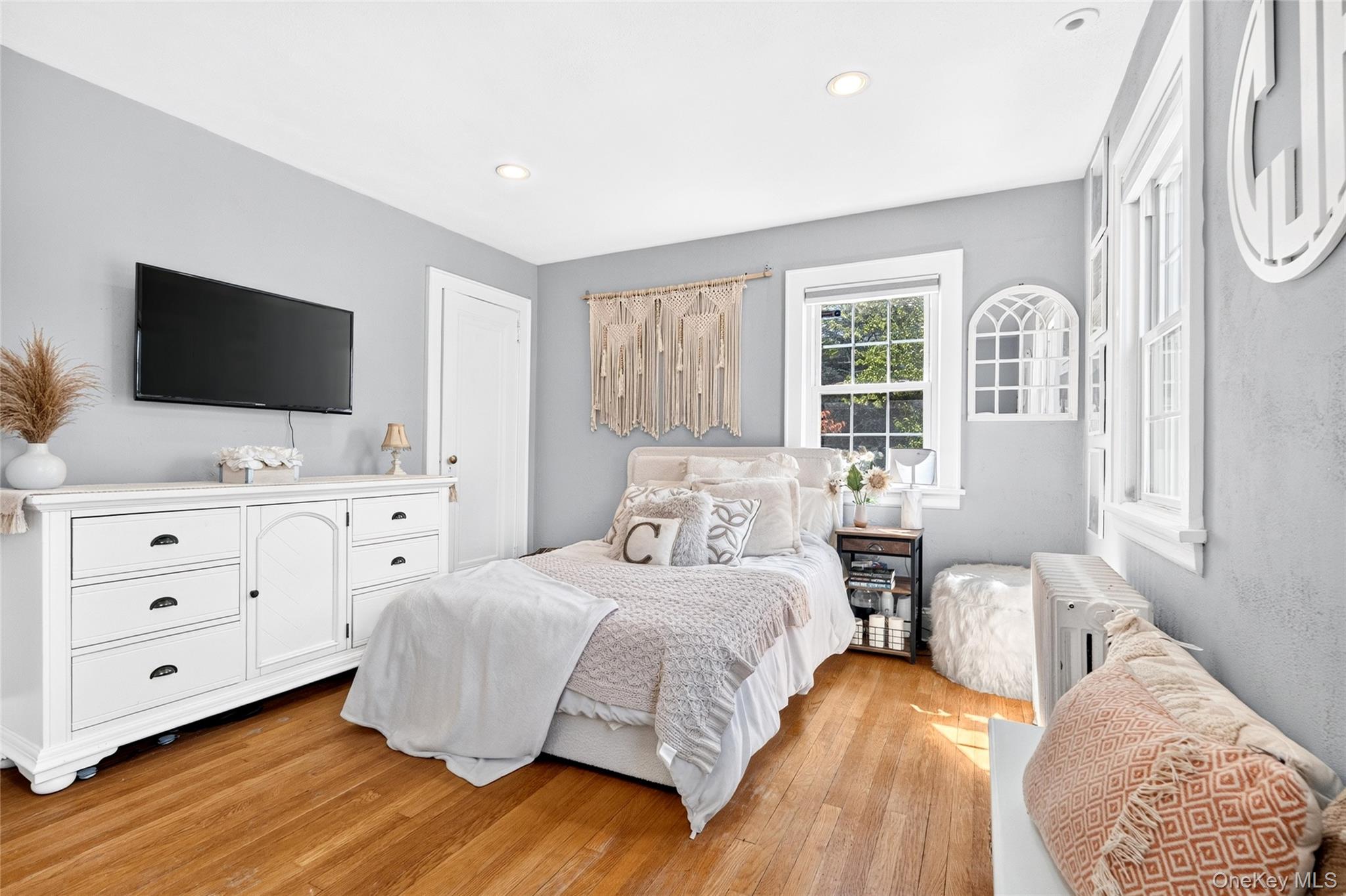 2 Stewart Avenue Property Photo 24