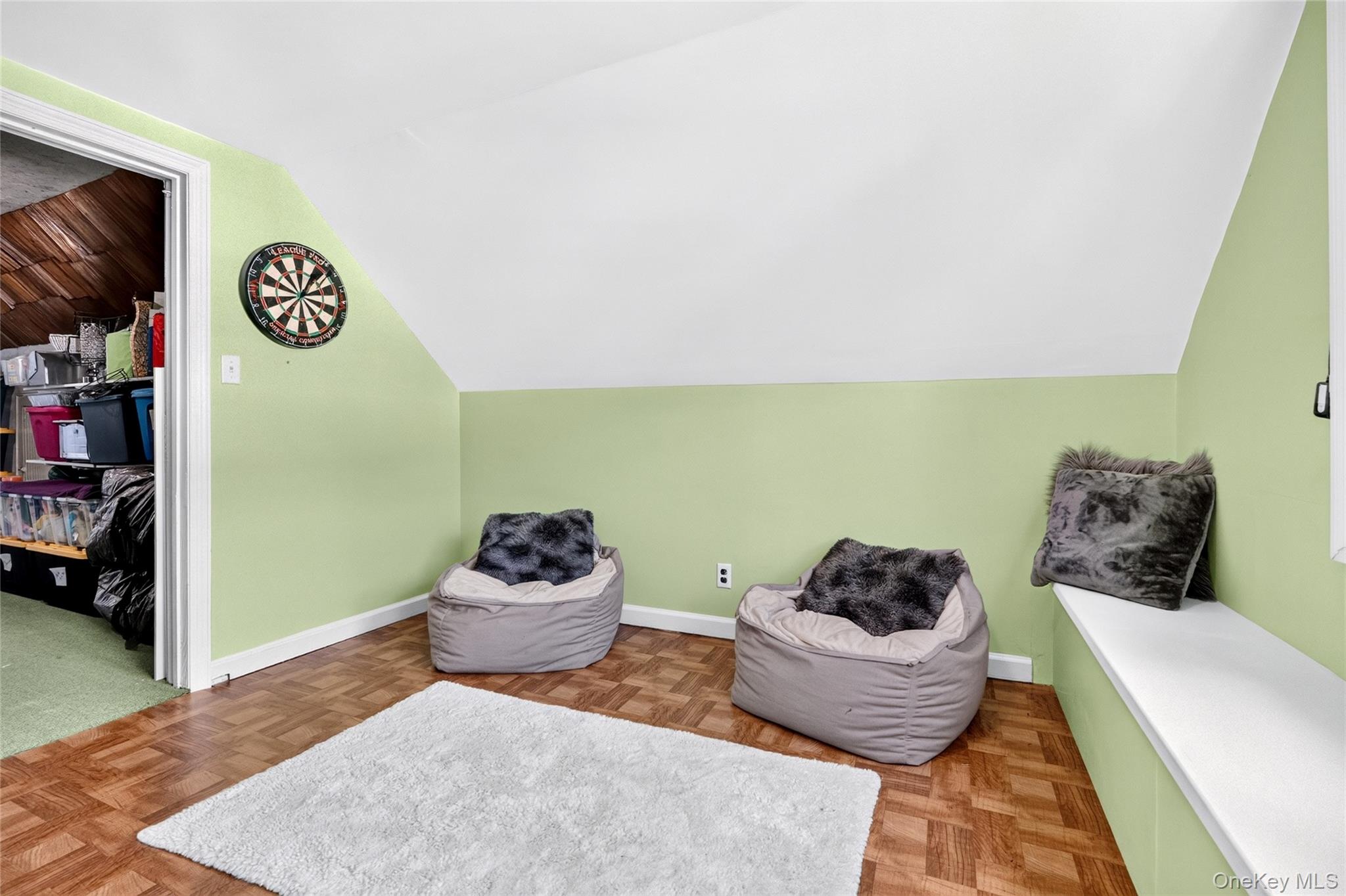 2 Stewart Avenue Property Photo 31