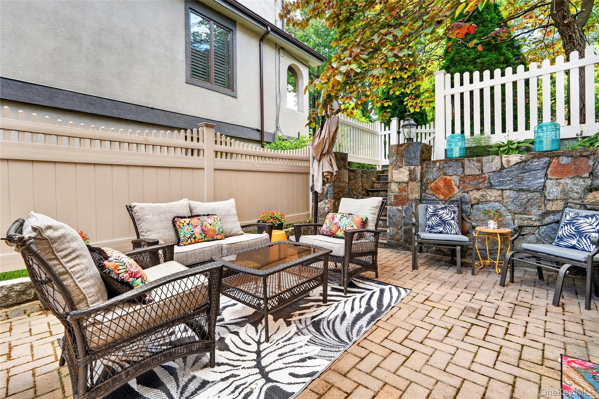 2 Stewart Avenue Property Photo 34