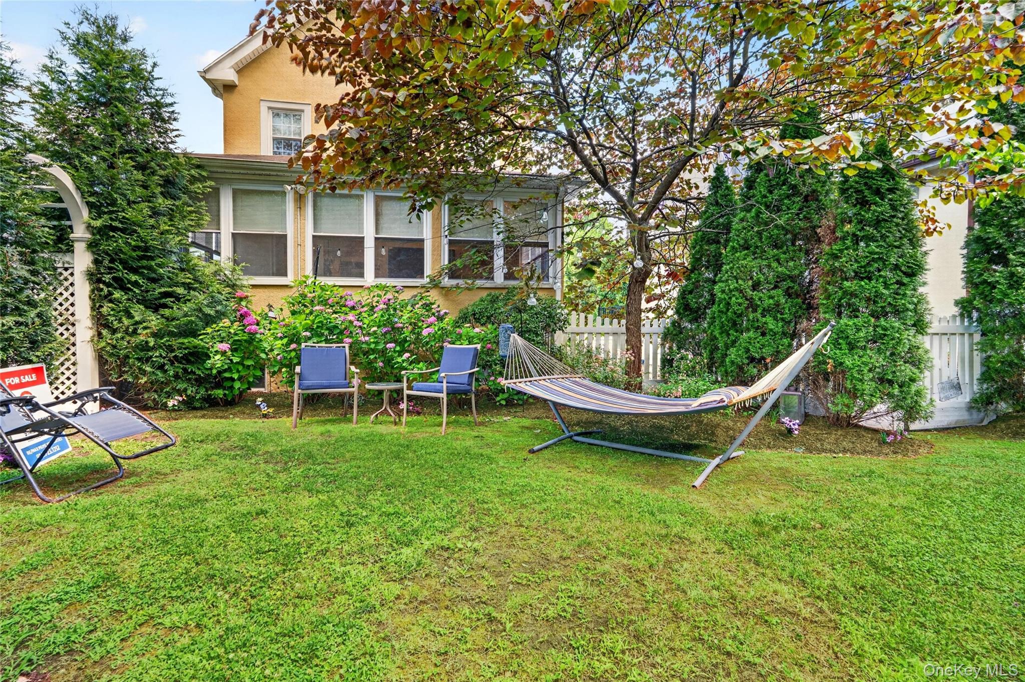 2 Stewart Avenue Property Photo 39