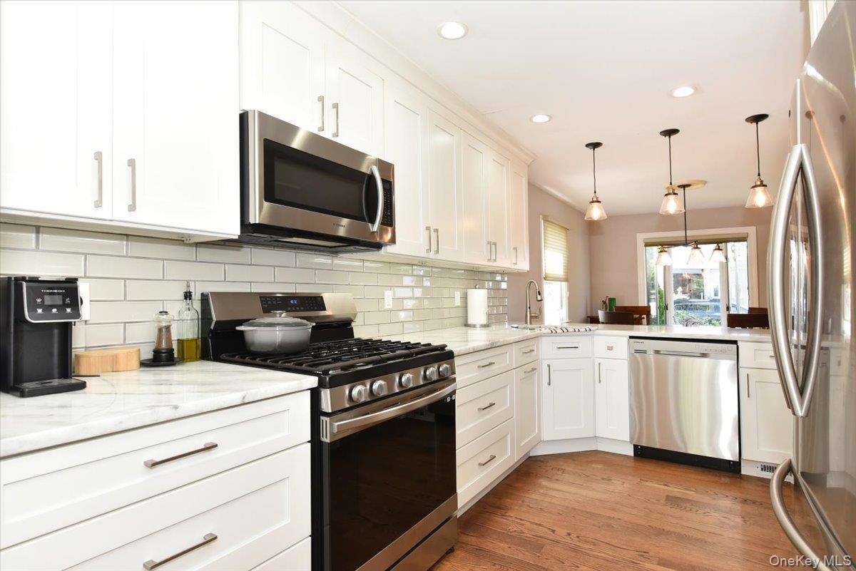11 Glenda Drive Property Photo 17