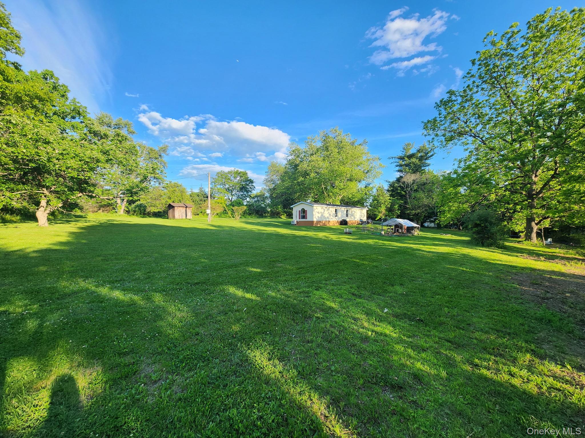 209 Browns Road Property Photo 2