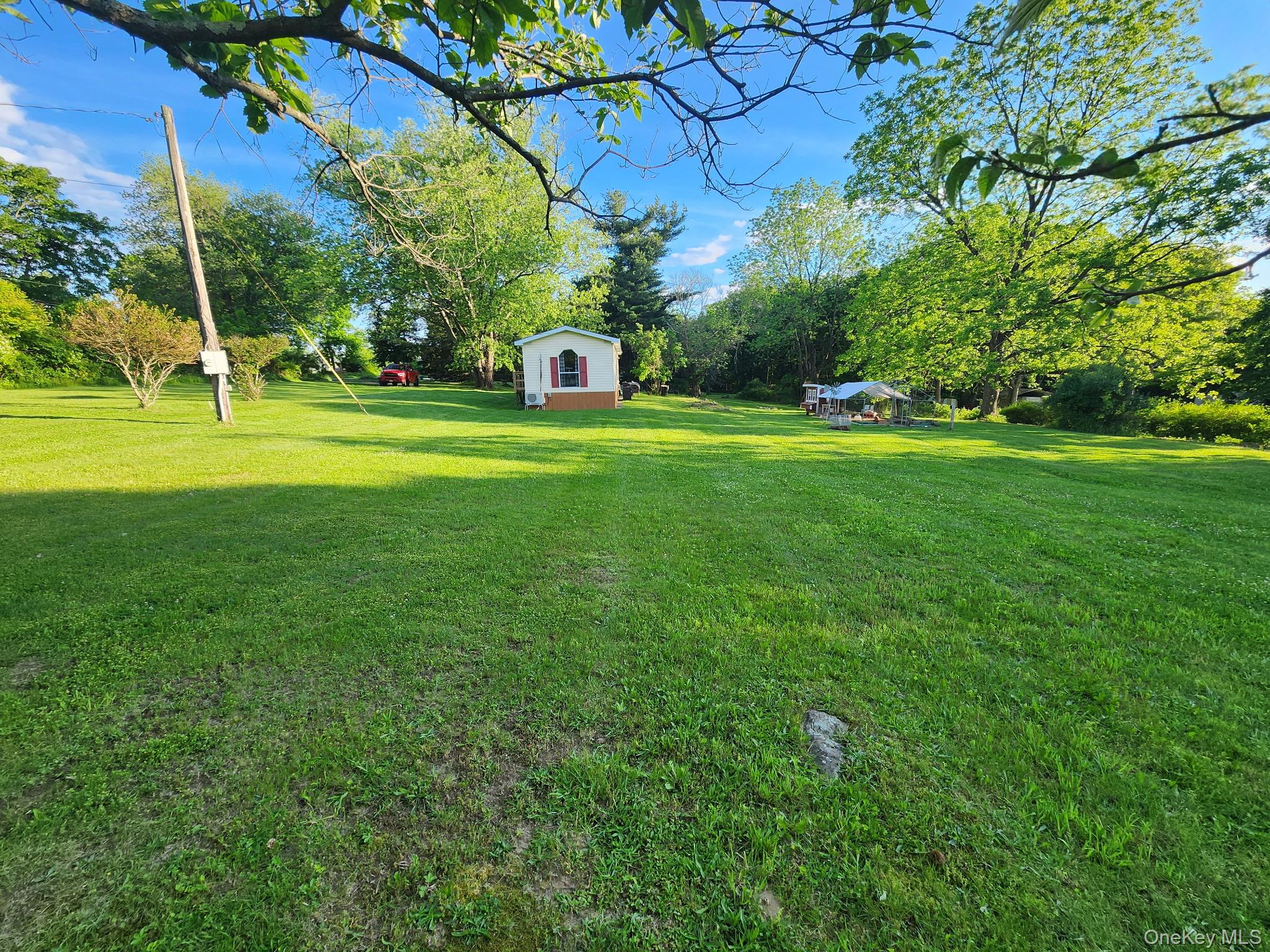 209 Browns Road Property Photo 3