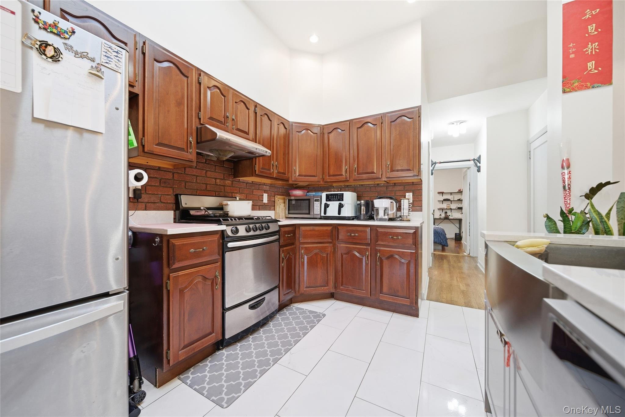 53-74 62nd Street Property Photo 8