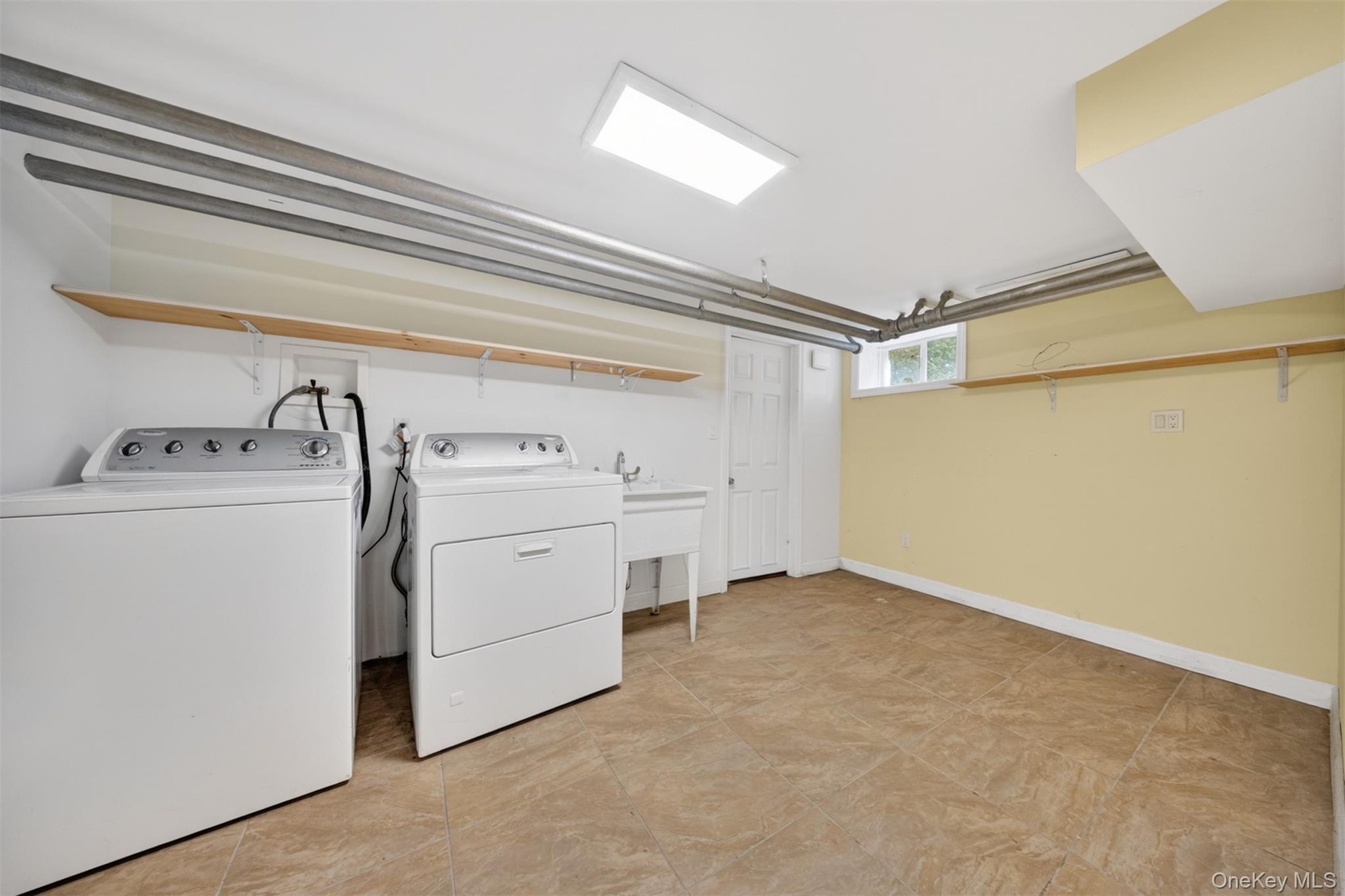 35-38 169th Street Property Photo 24