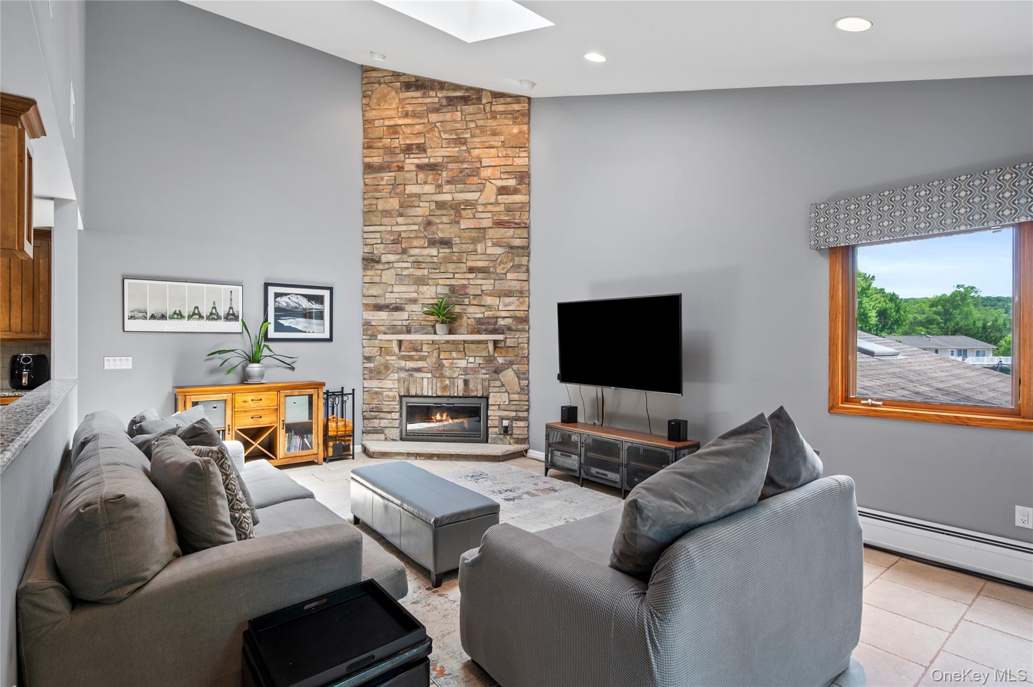 6 Barry Court Property Photo 8