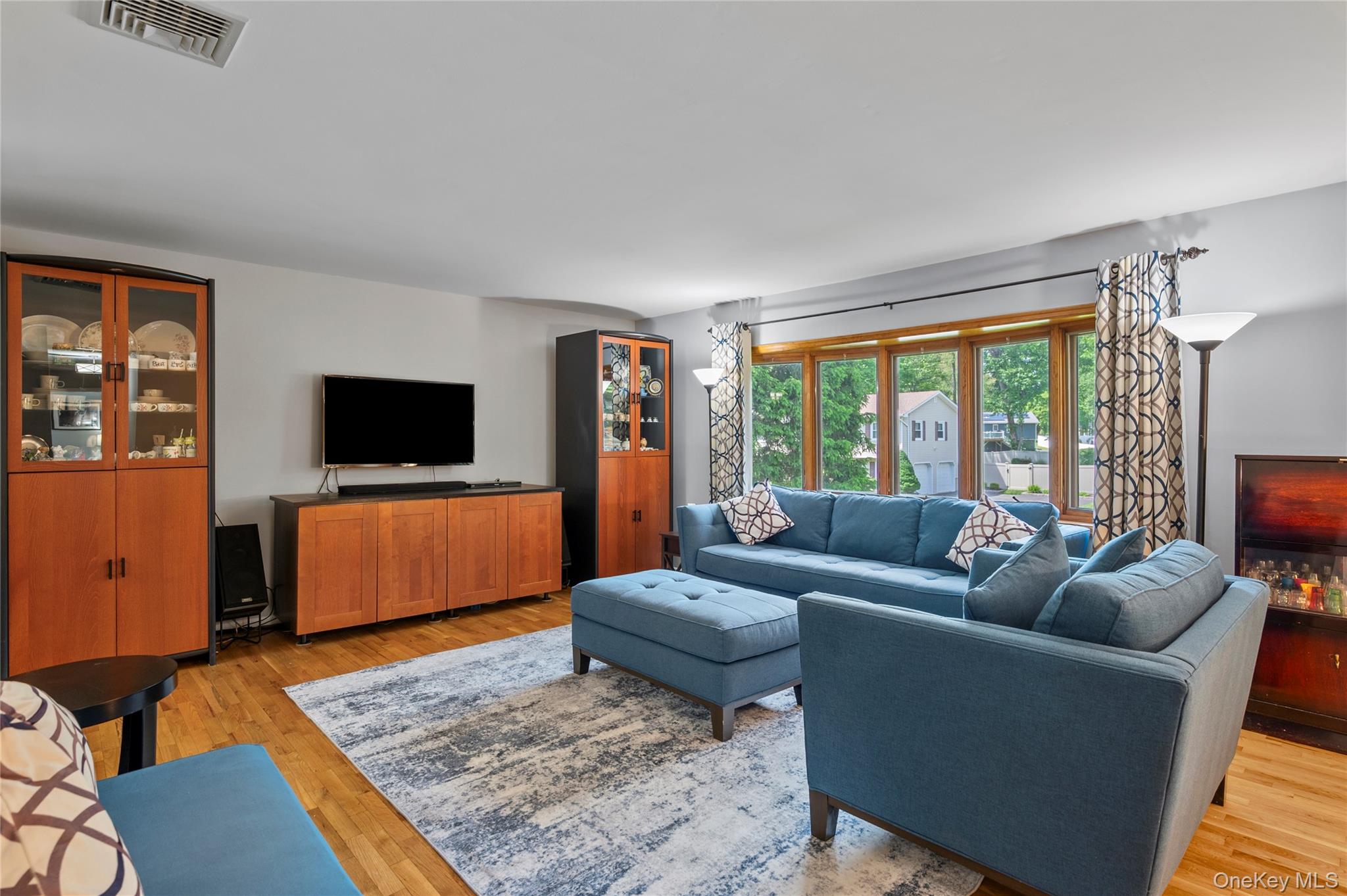 6 Barry Court Property Photo 11