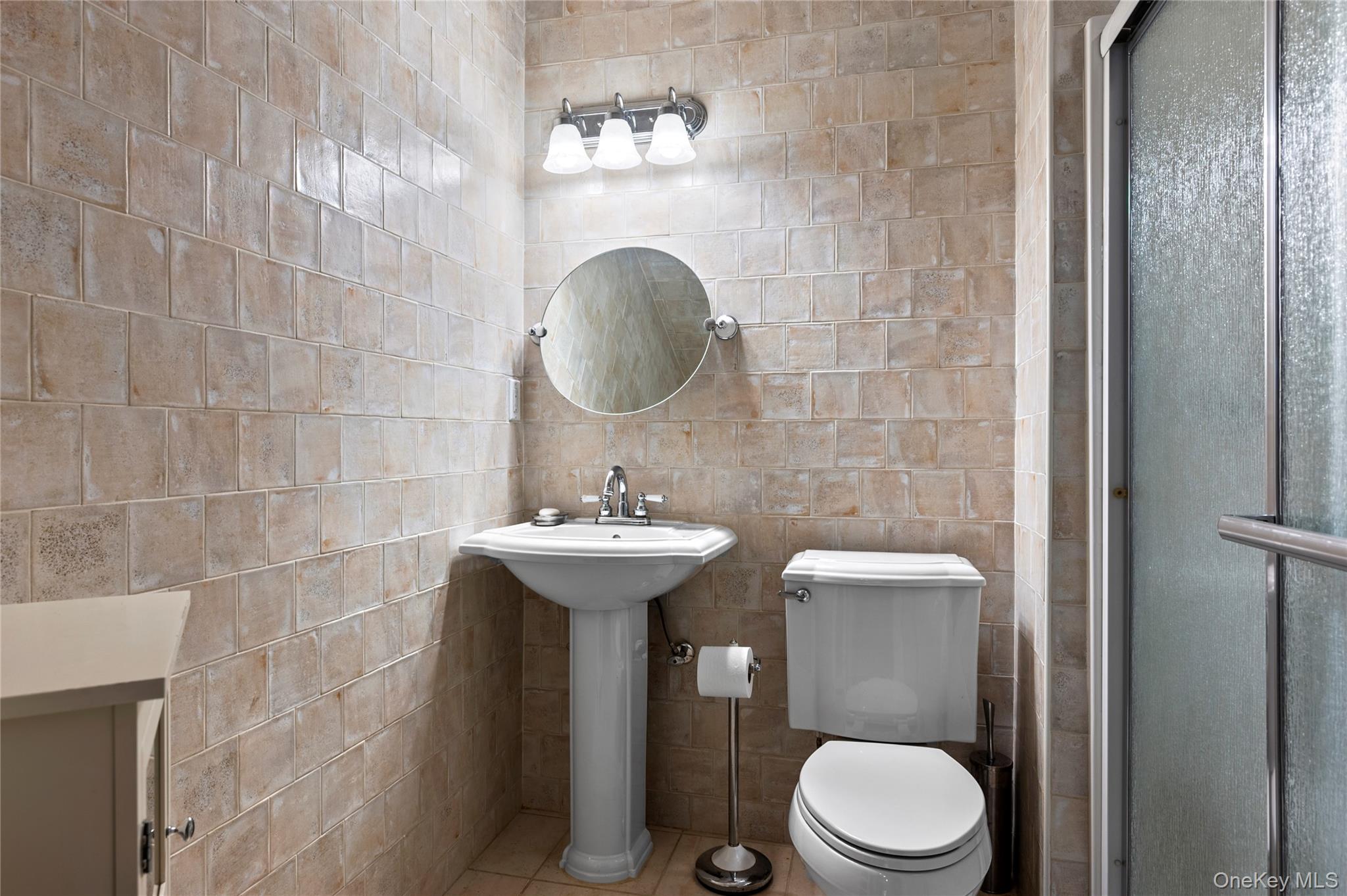 6 Barry Court Property Photo 18