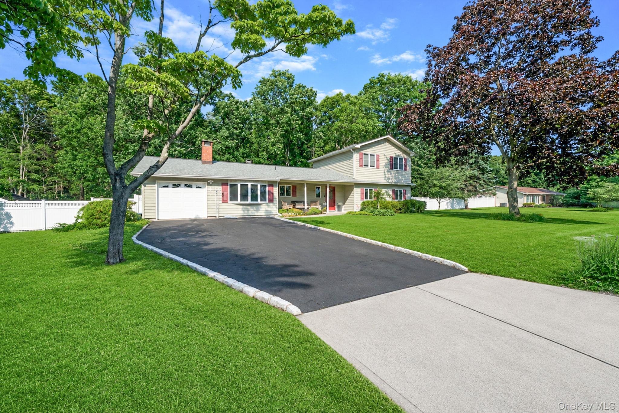 47 Fox Lane Property Photo 2