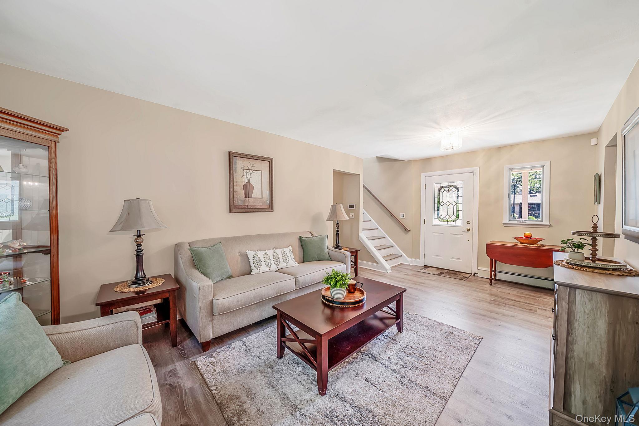 47 Fox Lane Property Photo 4