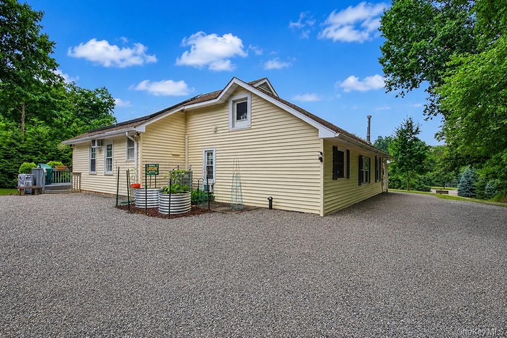 1353 Route 6 Property Photo 29