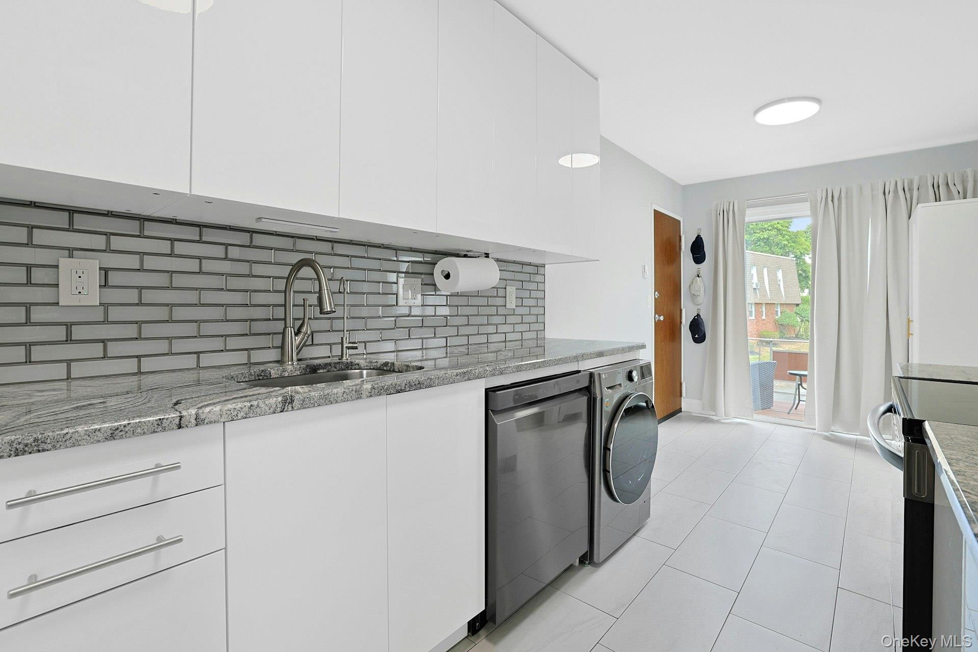 6 Crescent Drive 23 Property Photo 8