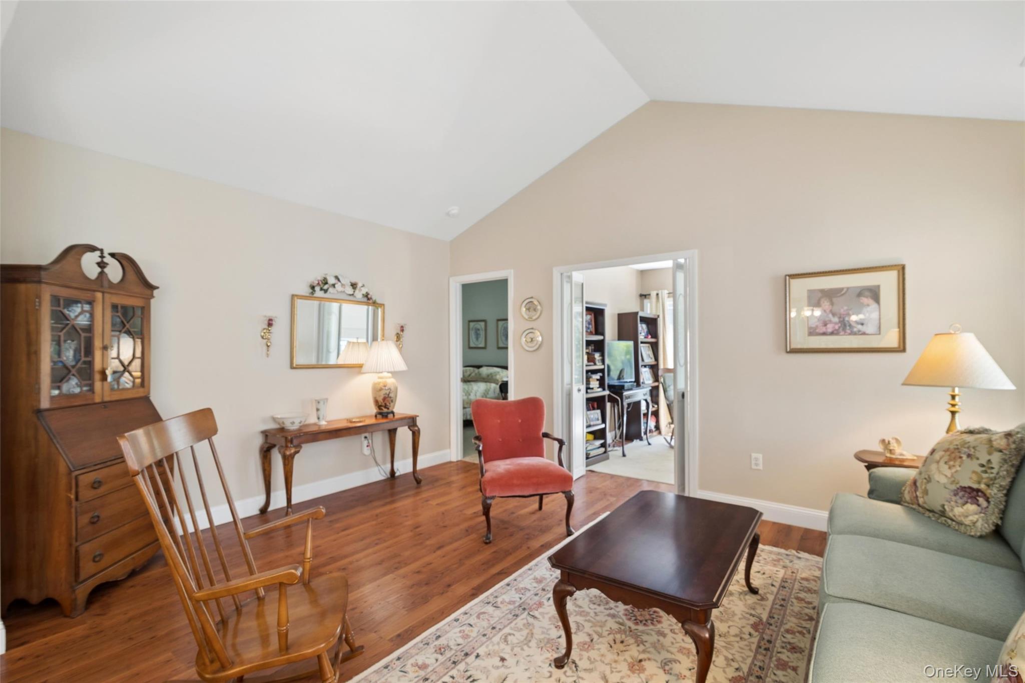 621 Spring Lake Drive Property Photo 10