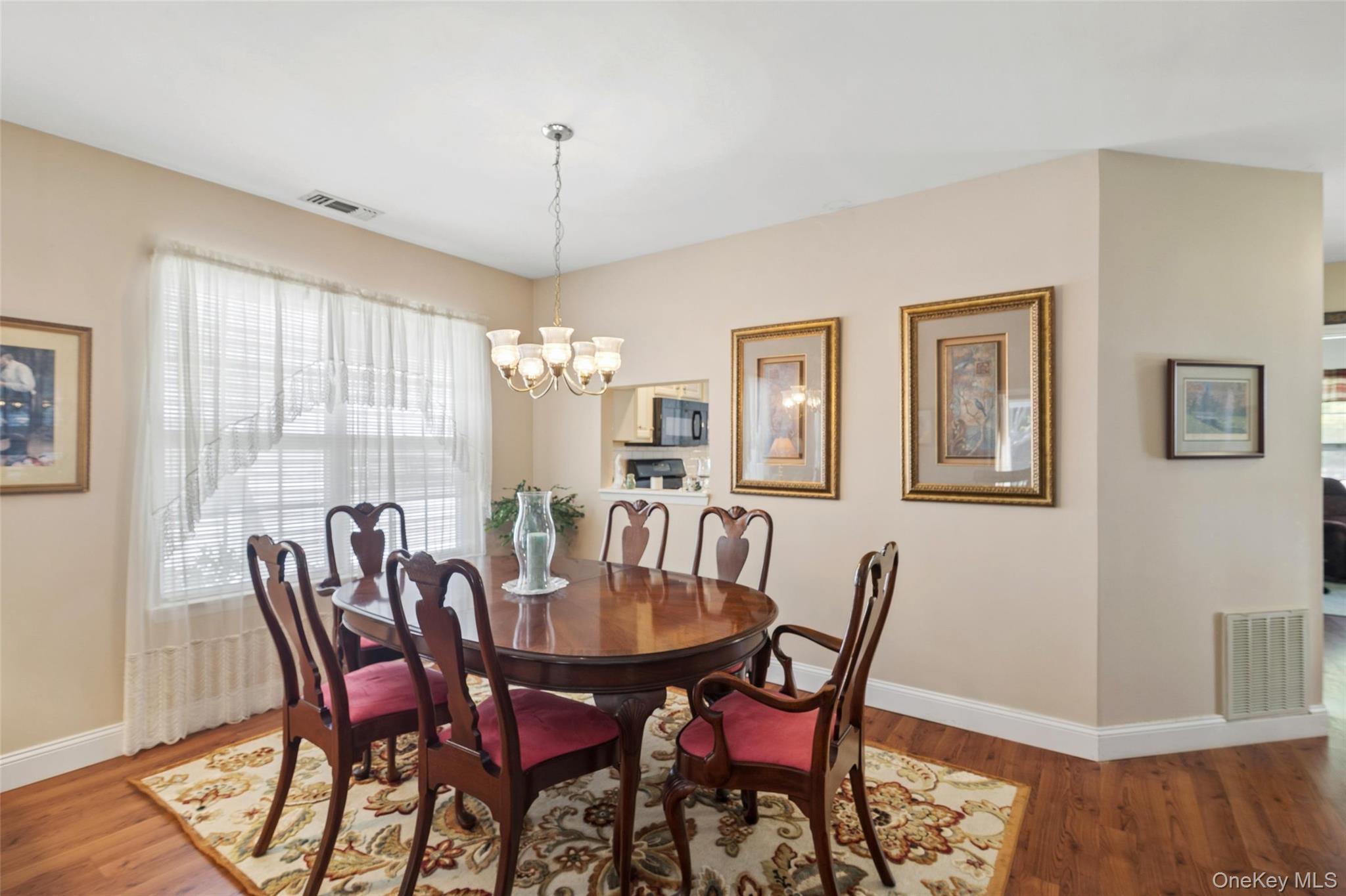 621 Spring Lake Drive Property Photo 12