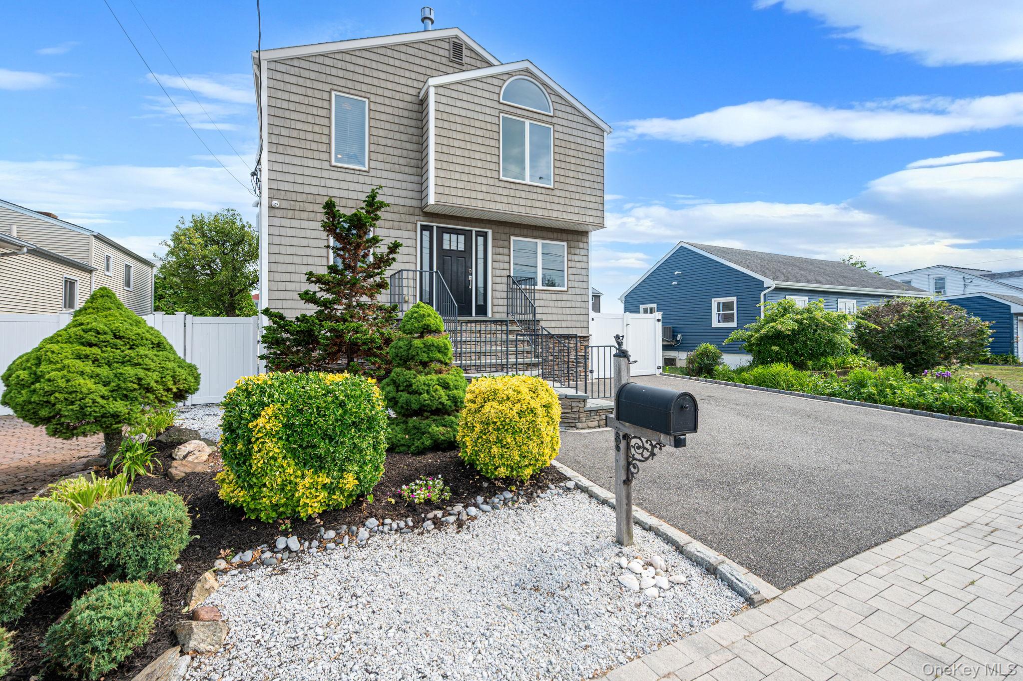 25 E Seacrest Avenue Property Photo 8