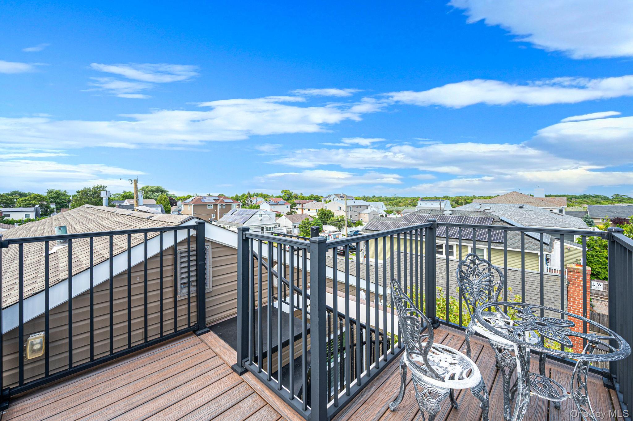 25 E Seacrest Avenue Property Photo 11
