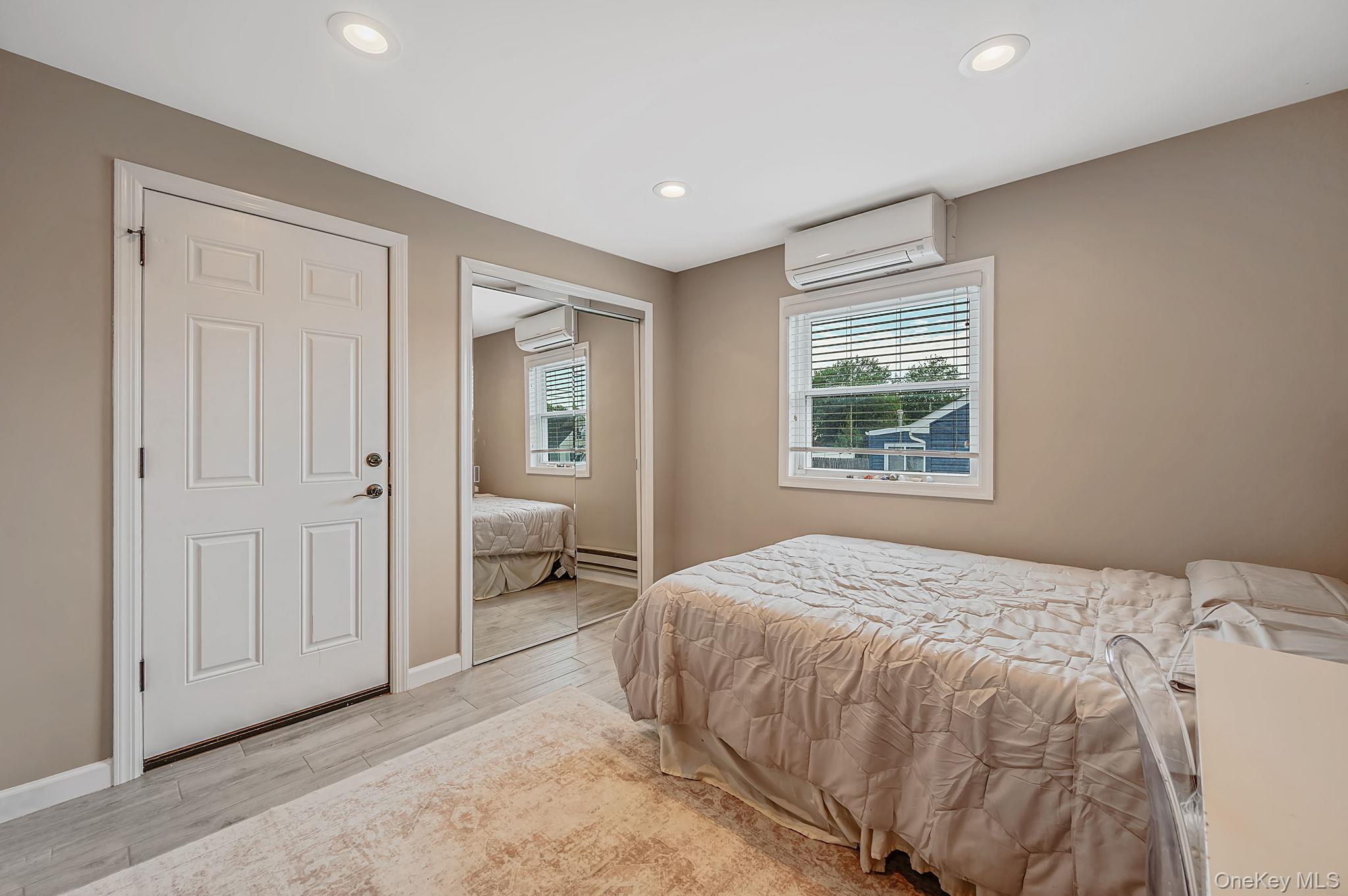25 E Seacrest Avenue Property Photo 35