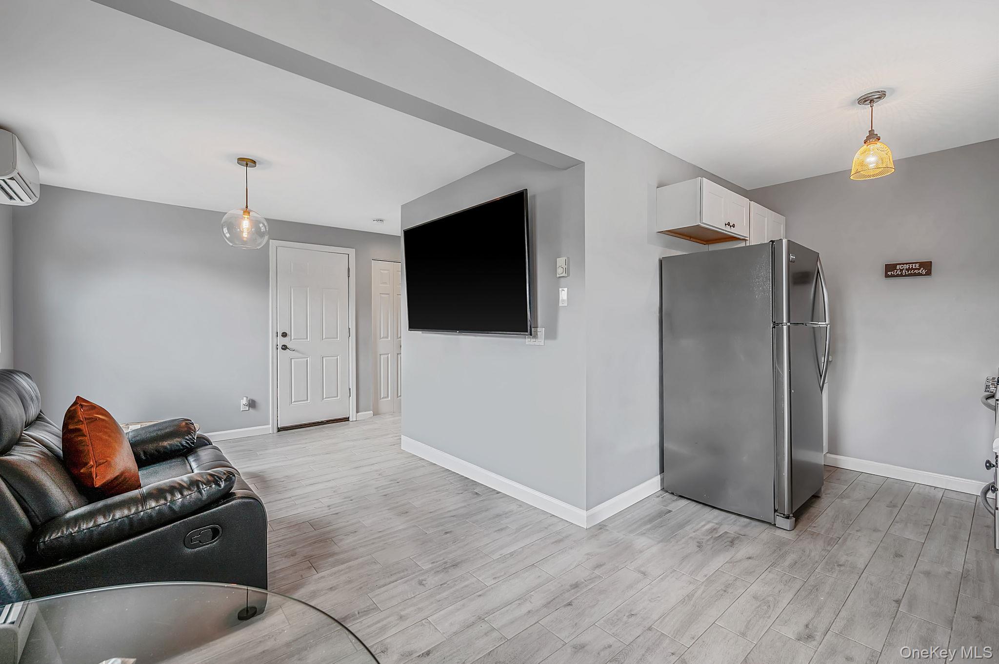 25 E Seacrest Avenue Property Photo 40
