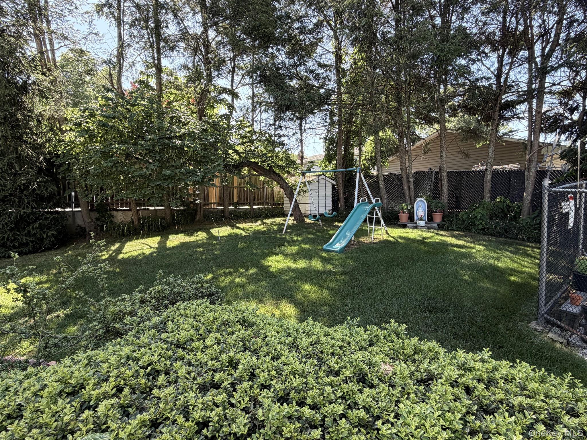 249 Washington Avenue Property Photo 19