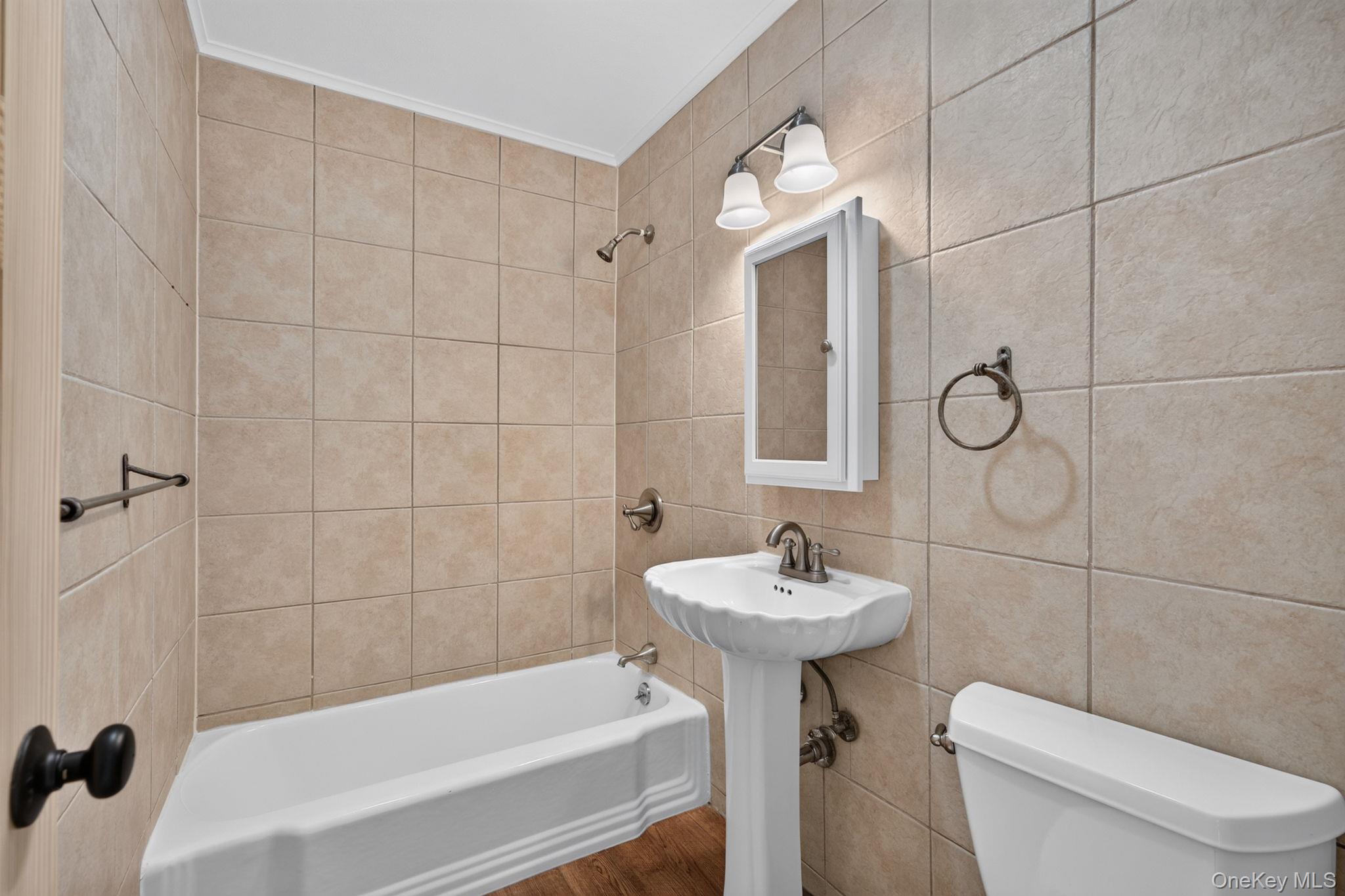 175 Archer Street 4a Property Photo 8