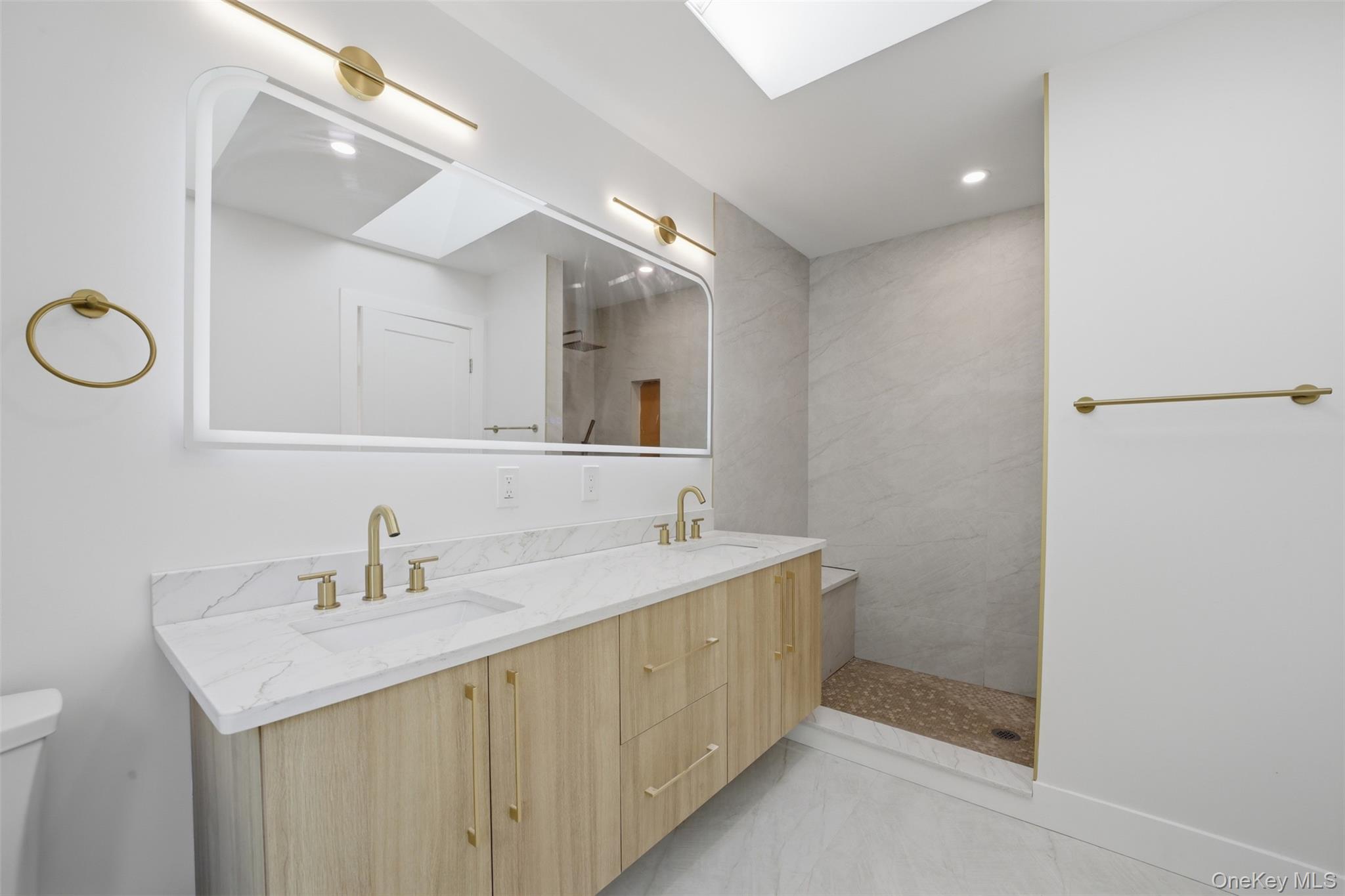 42 Euclid Avenue Property Photo 15