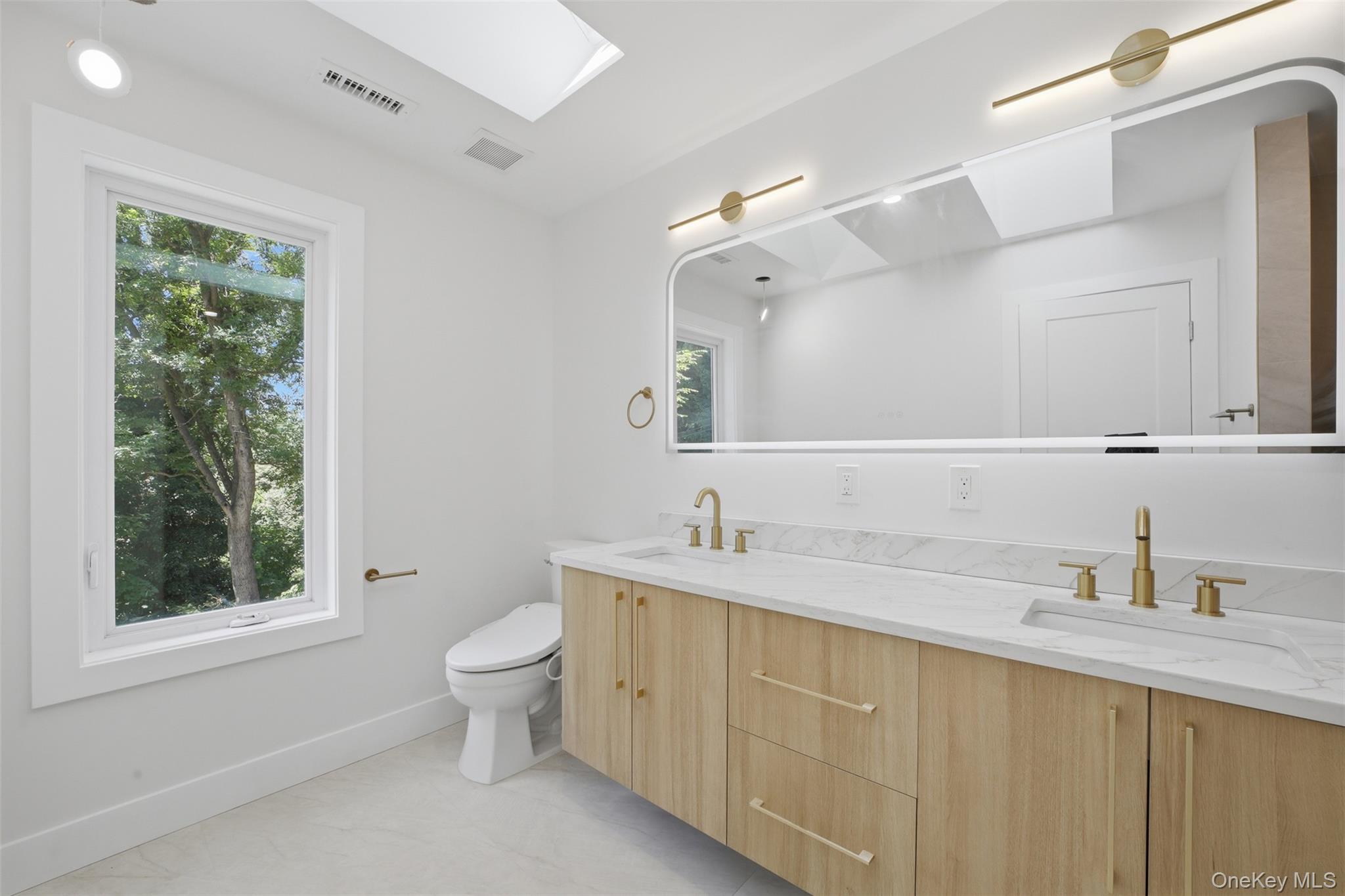 42 Euclid Avenue Property Photo 16