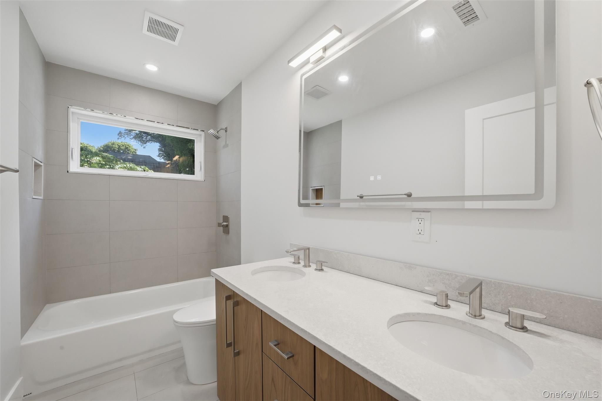 42 Euclid Avenue Property Photo 18