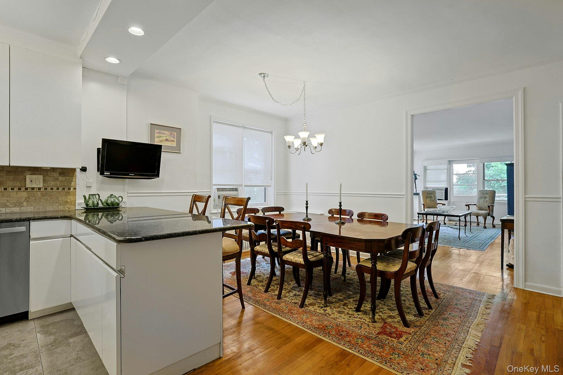 1255 North Avenue B-4j Property Photo 4