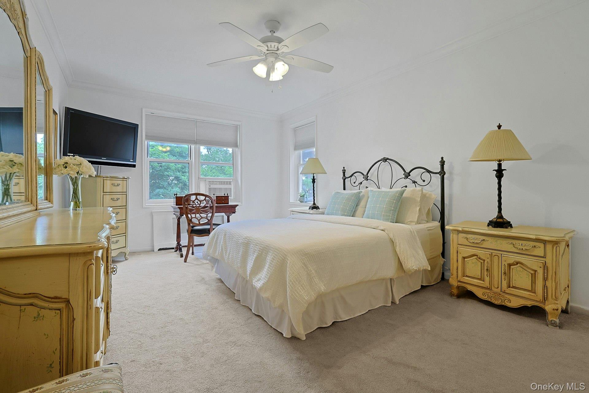1255 North Avenue B-4j Property Photo 14