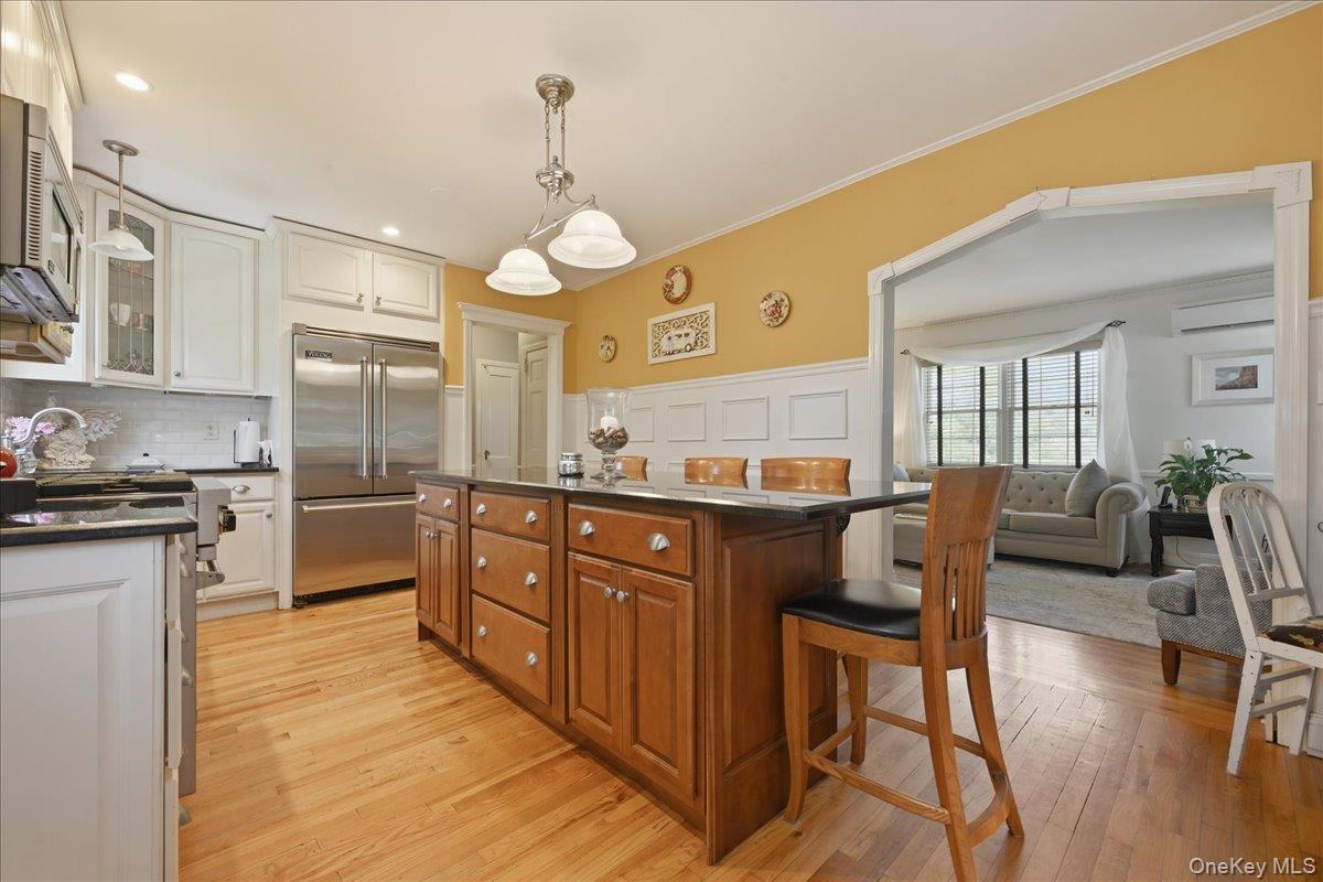 656 5th Avenue Property Photo 10