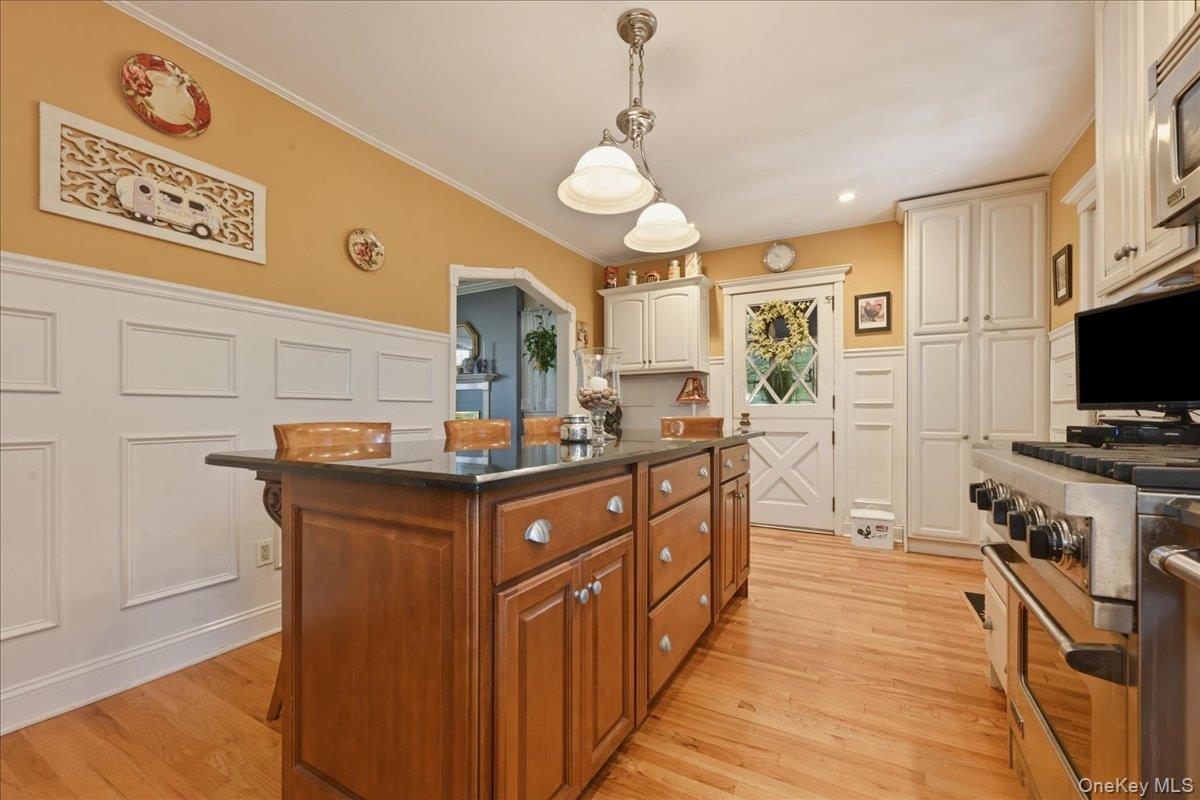656 5th Avenue Property Photo 11