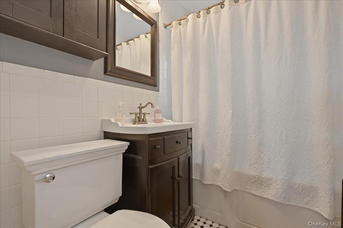 656 5th Avenue Property Photo 15