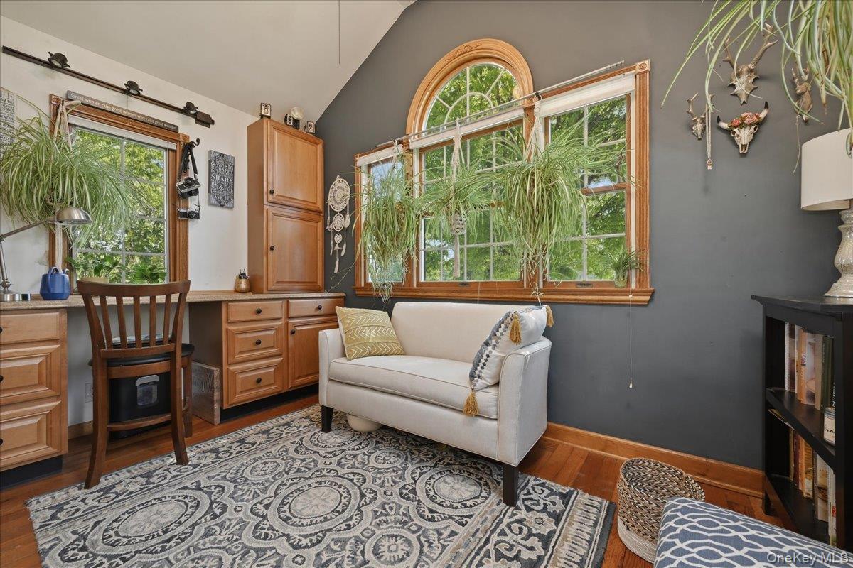 656 5th Avenue Property Photo 17