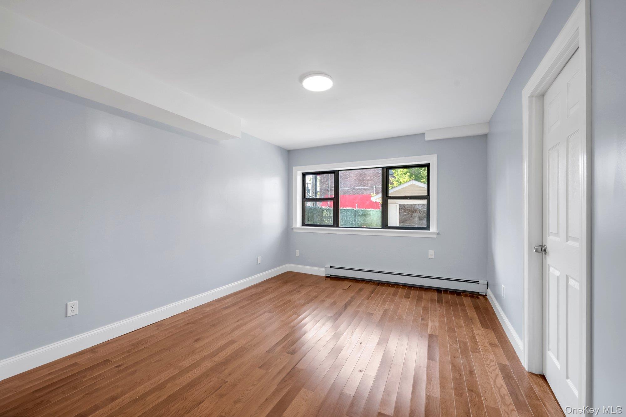 2114 Lacombe Avenue Property Photo 3