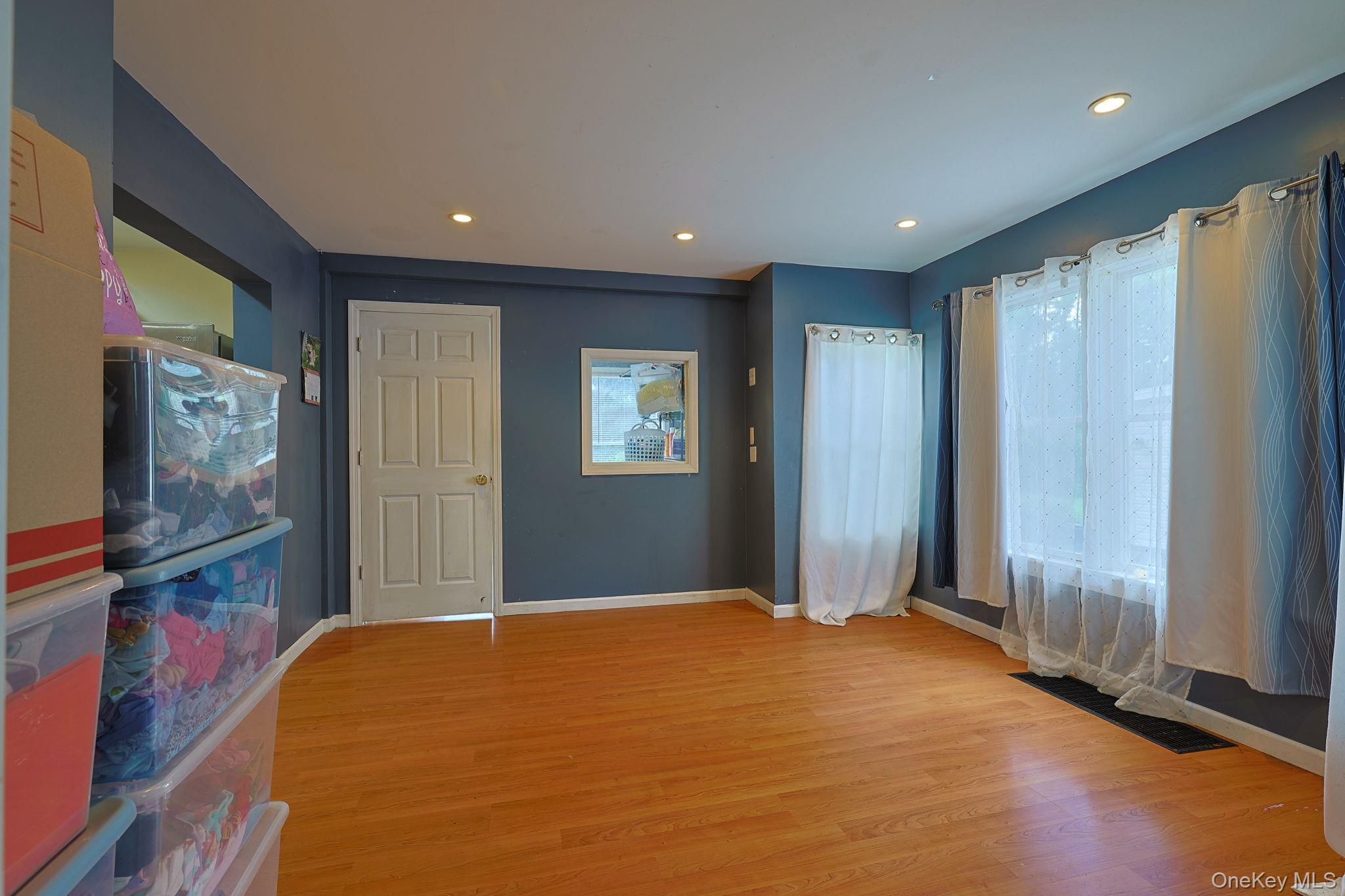 22 Valley Avenue Property Photo 6