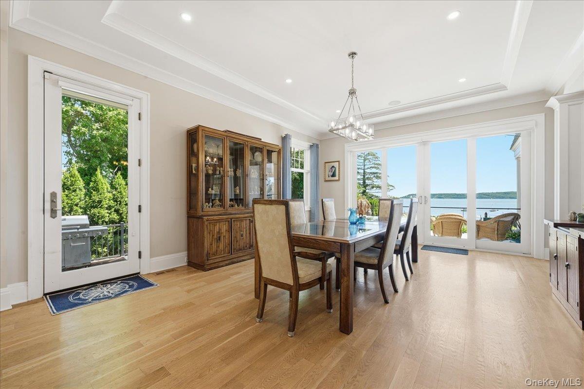 7 Preston Lane Property Photo 11