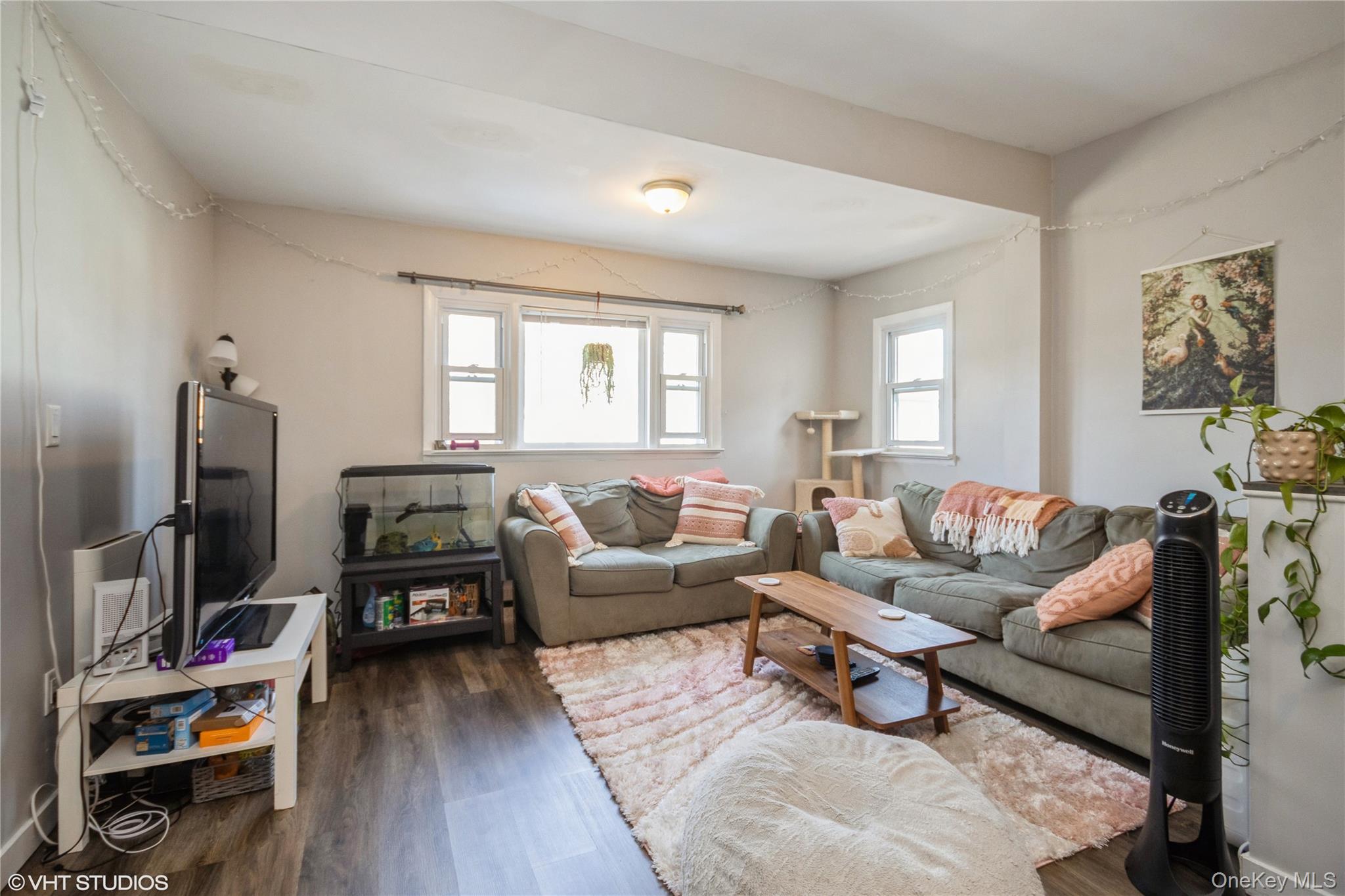 1 Edward Street Property Photo 9