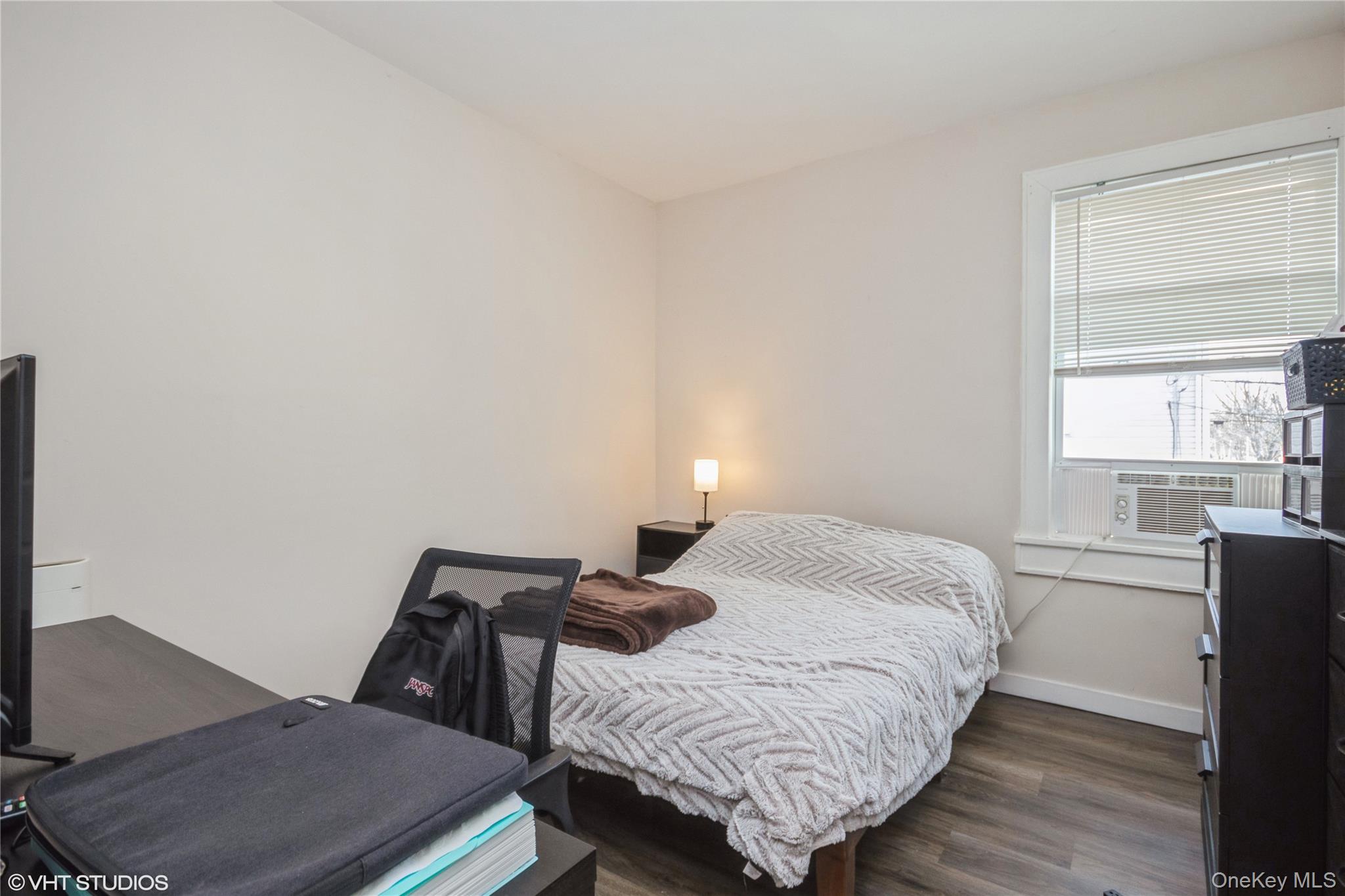 1 Edward Street Property Photo 14