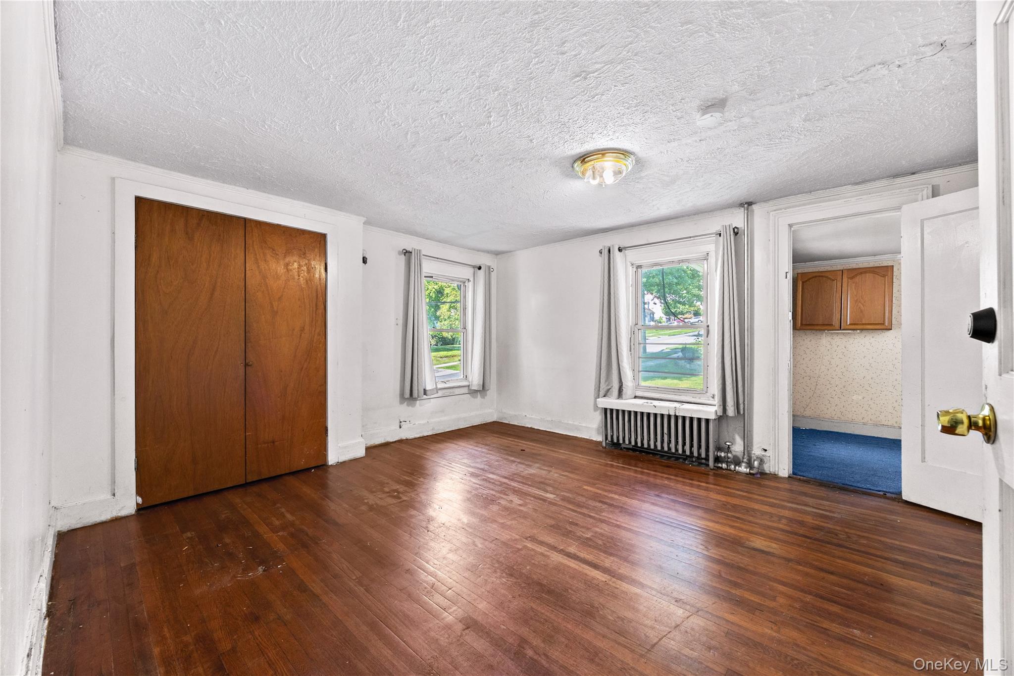 17 Midland Avenue Property Photo 11