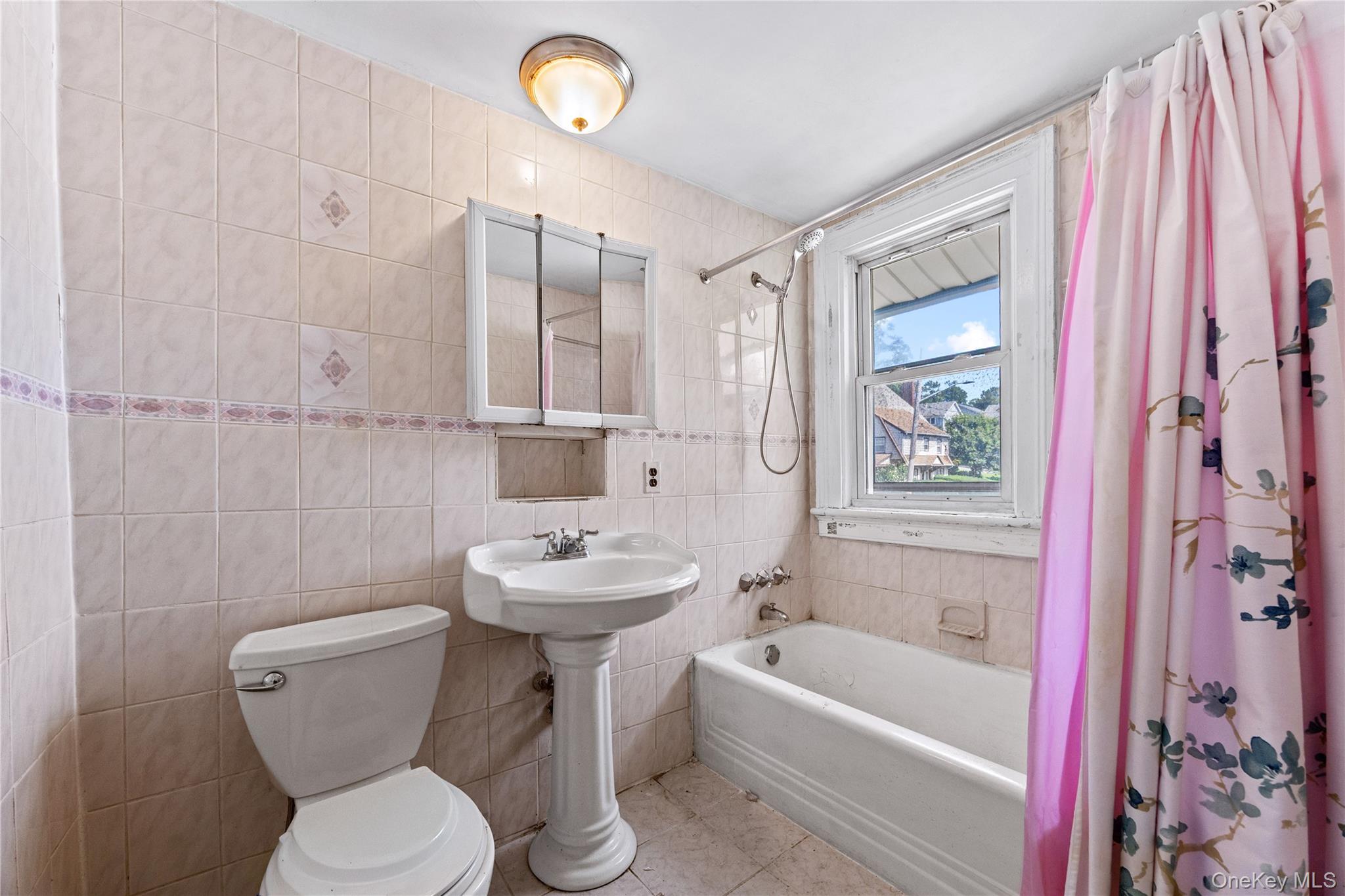 17 Midland Avenue Property Photo 16